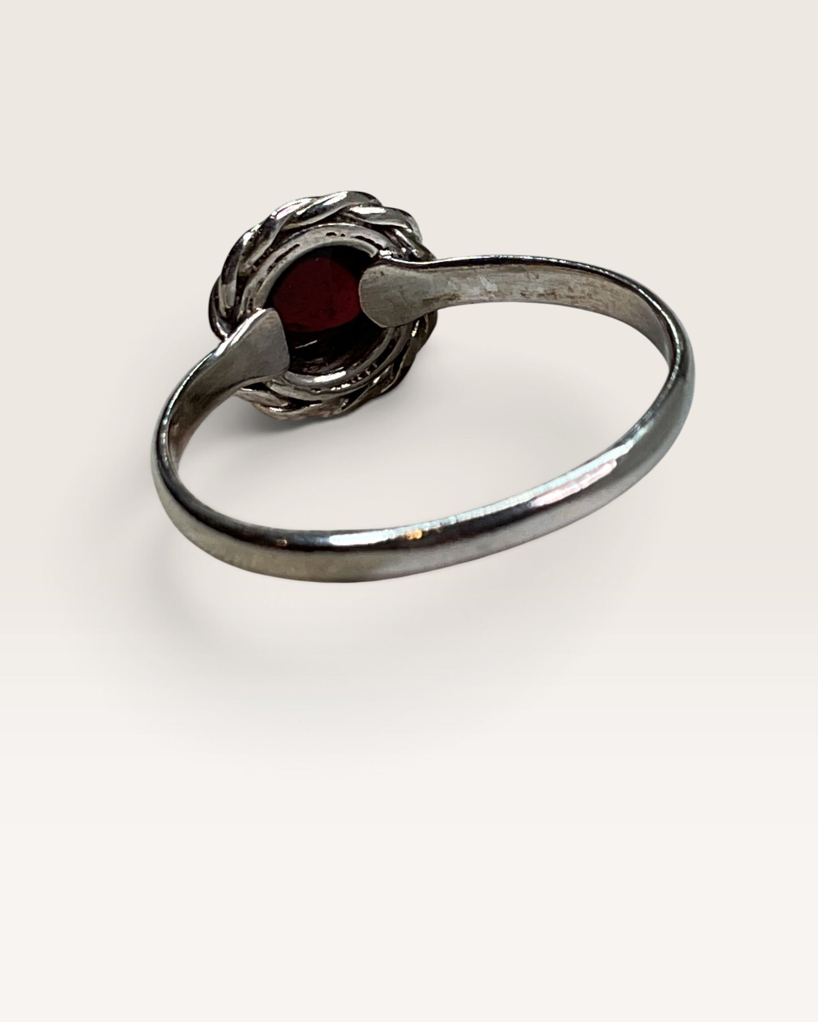 Sterling Silver Natural Garnet Gemstone Ring
