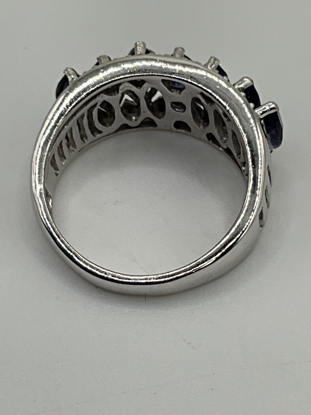 Karis 925 Sterling Silver Ring | Marquise Cut Tanzanite Gemstone Band - Estate Sale (Great Condition)