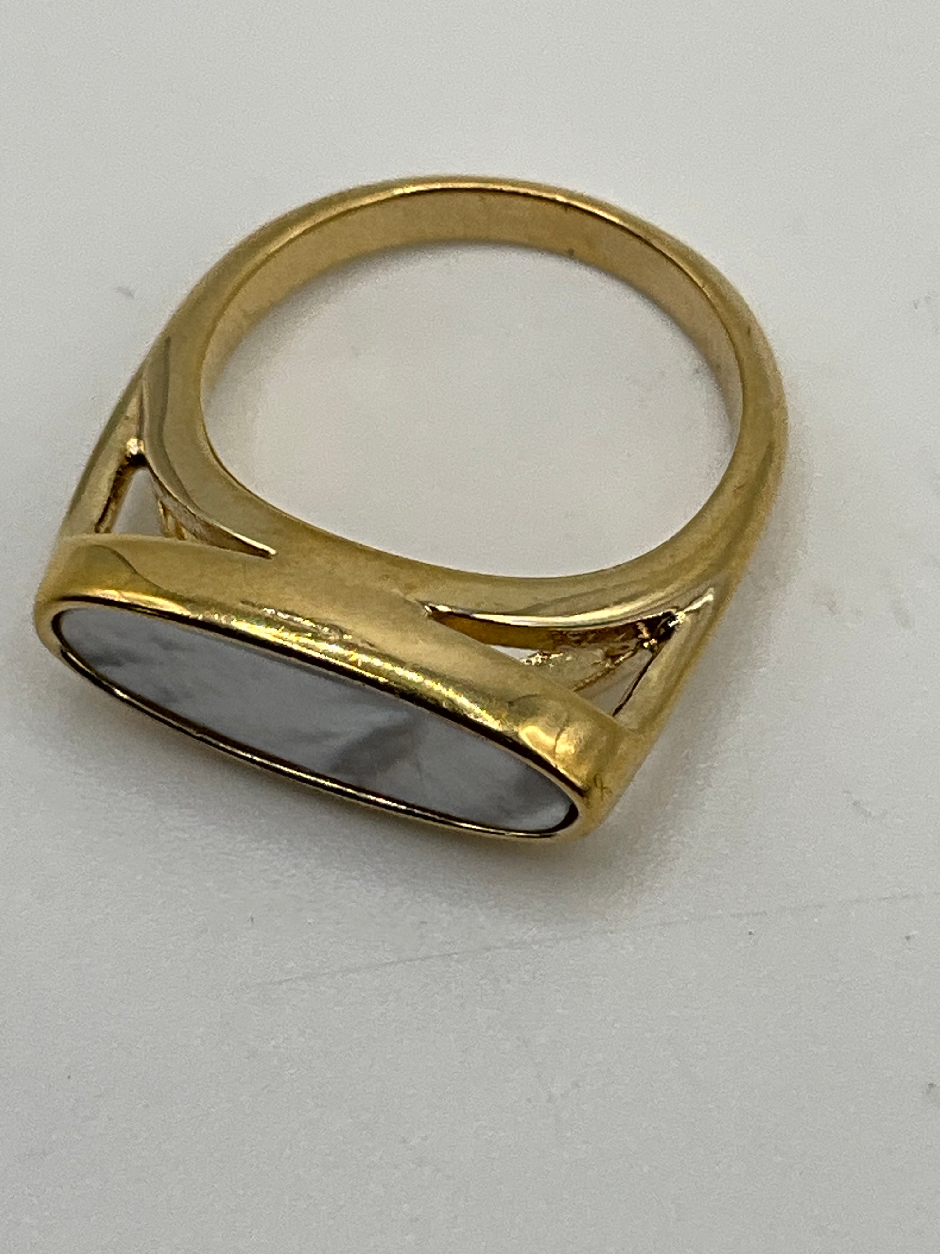 1978 Avon Mother-of-Pearl Ring - Estate Sale (Great Condition)