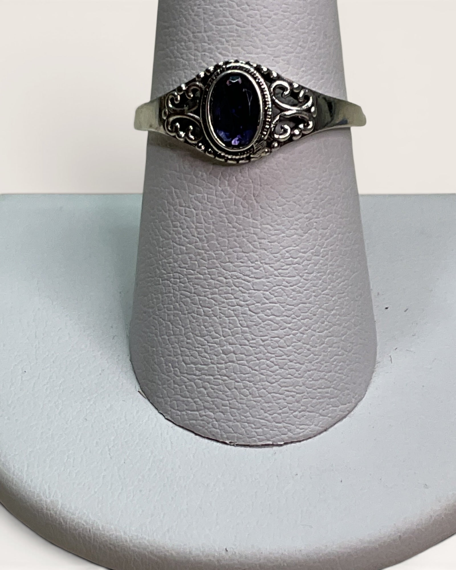 Sterling Silver Natural Amethyst Gemstone Ring