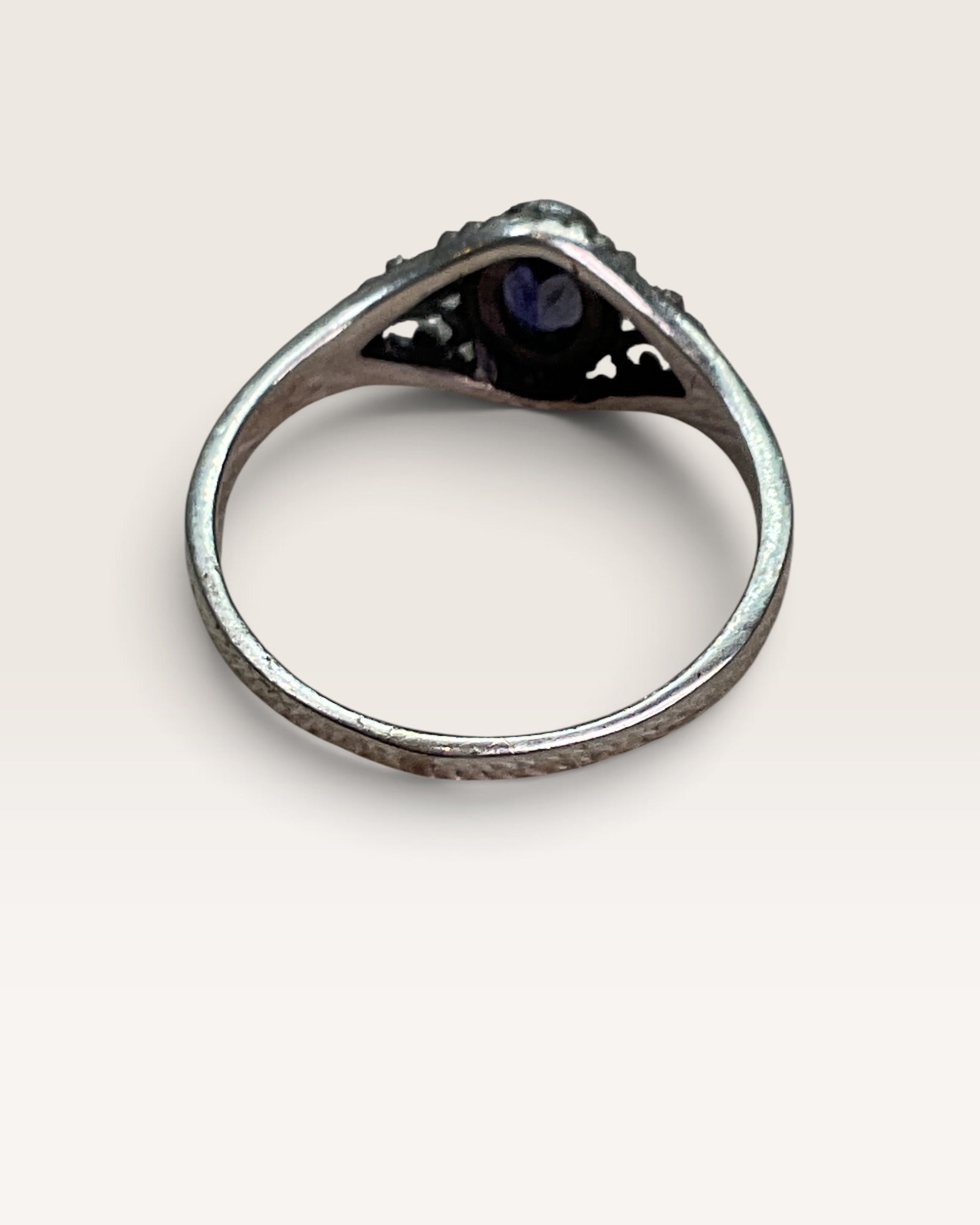 Sterling Silver Natural Amethyst Gemstone Ring