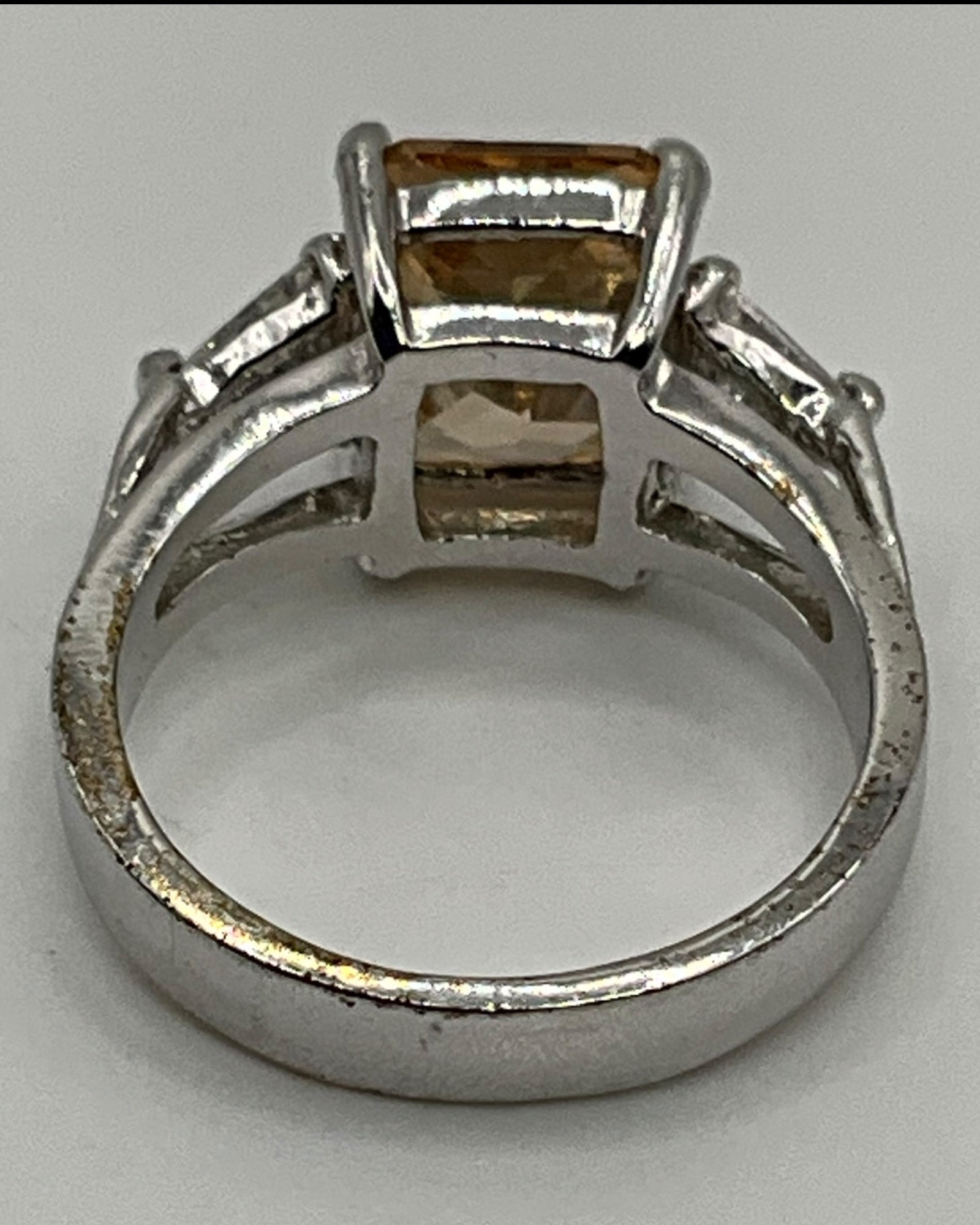 Sterling Silver 925 Yellow Topaz & Cubic Zirconia Ring - Estate Sale (Great Condition)