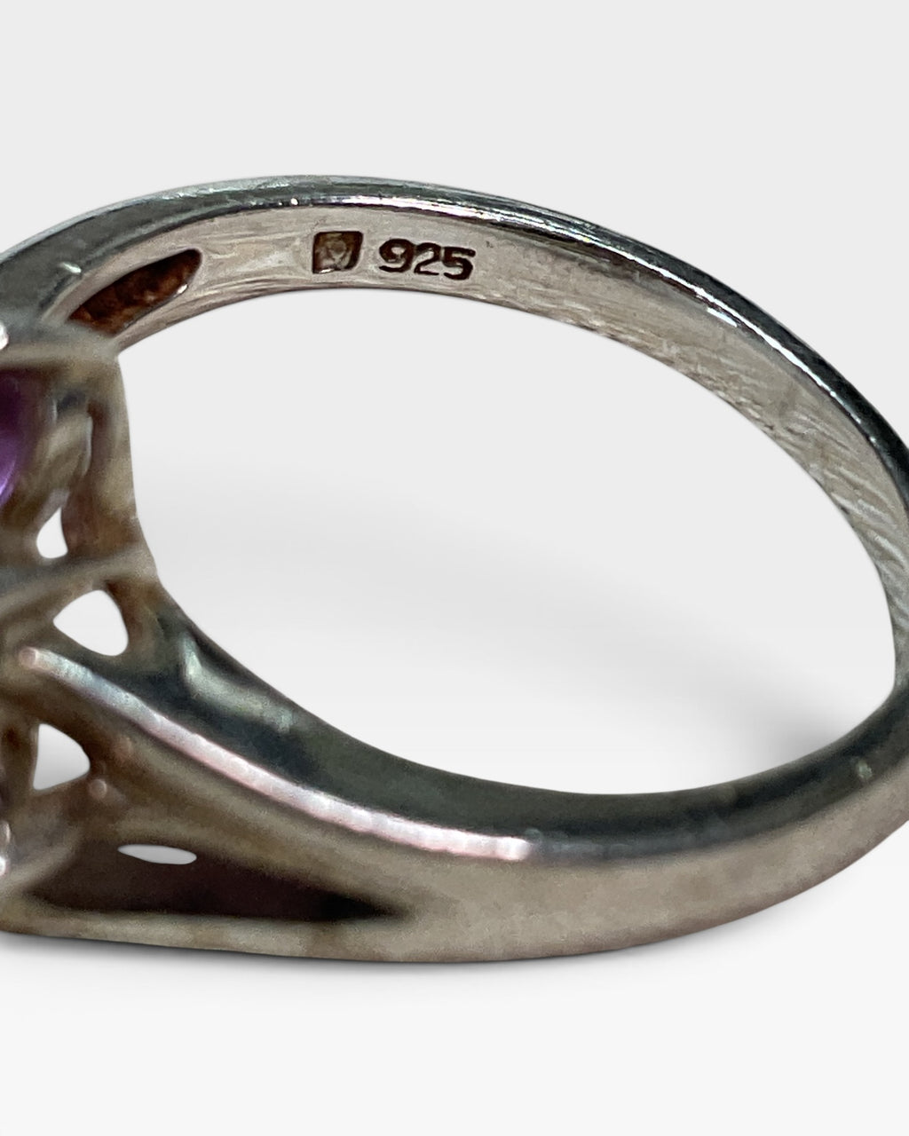 Sterling Silver Natural Amethyst Gemstone Ring