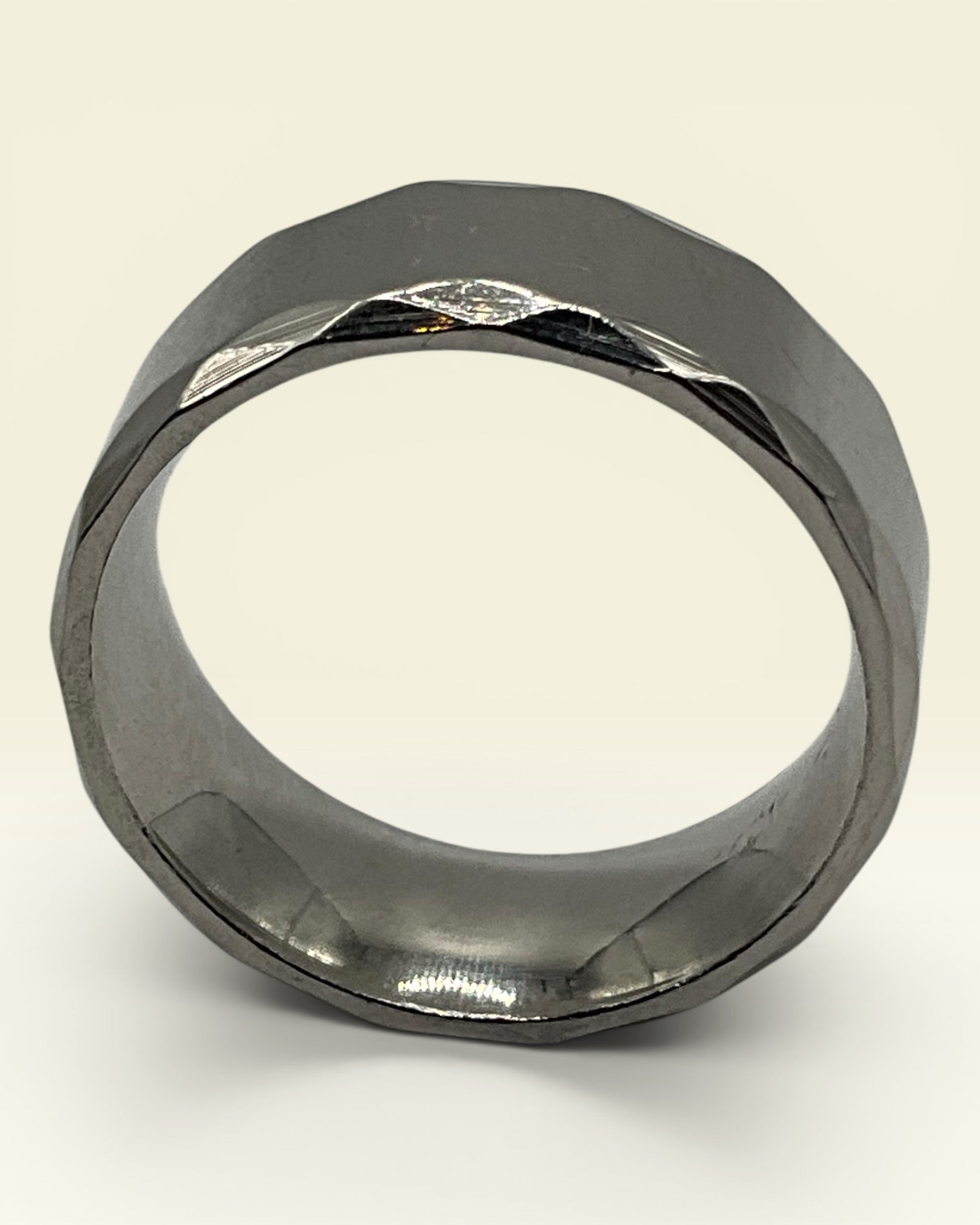 Modern Faceted Silver Tone Band Ring – Minimalist Unisex Statement Band - Estate Sale (Great Condition)