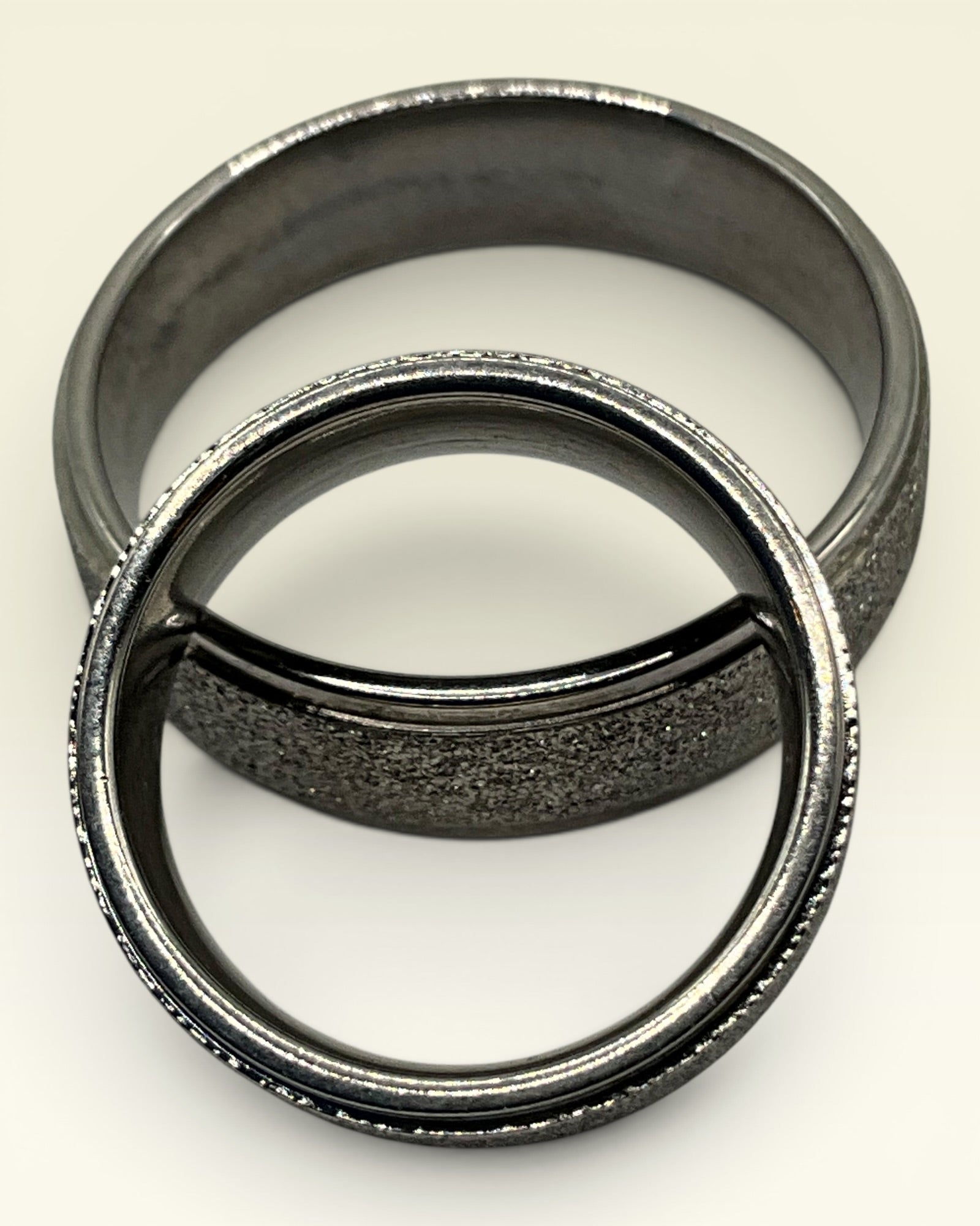 Modern Brushed Silver Tone Band Ring | Minimalist Unisex Textured Ring - Estate Sale (Great Condition)