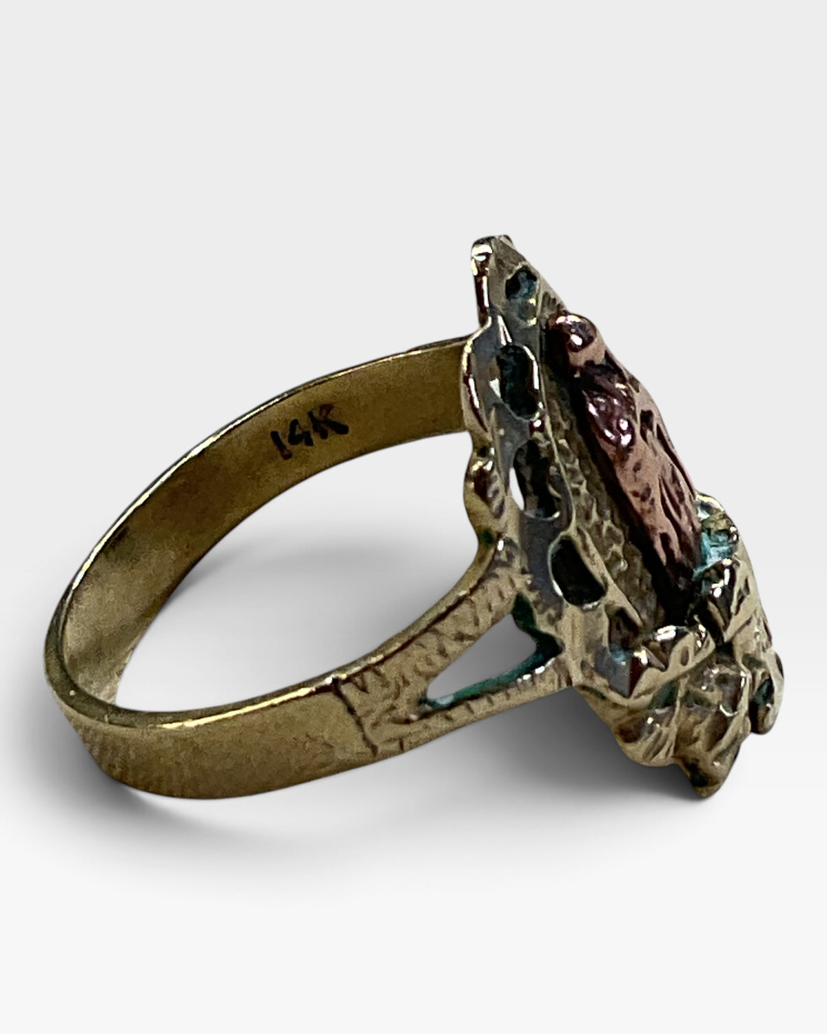 14K Multi Colored Gold Virgin Mary Ring - Pre-Loved