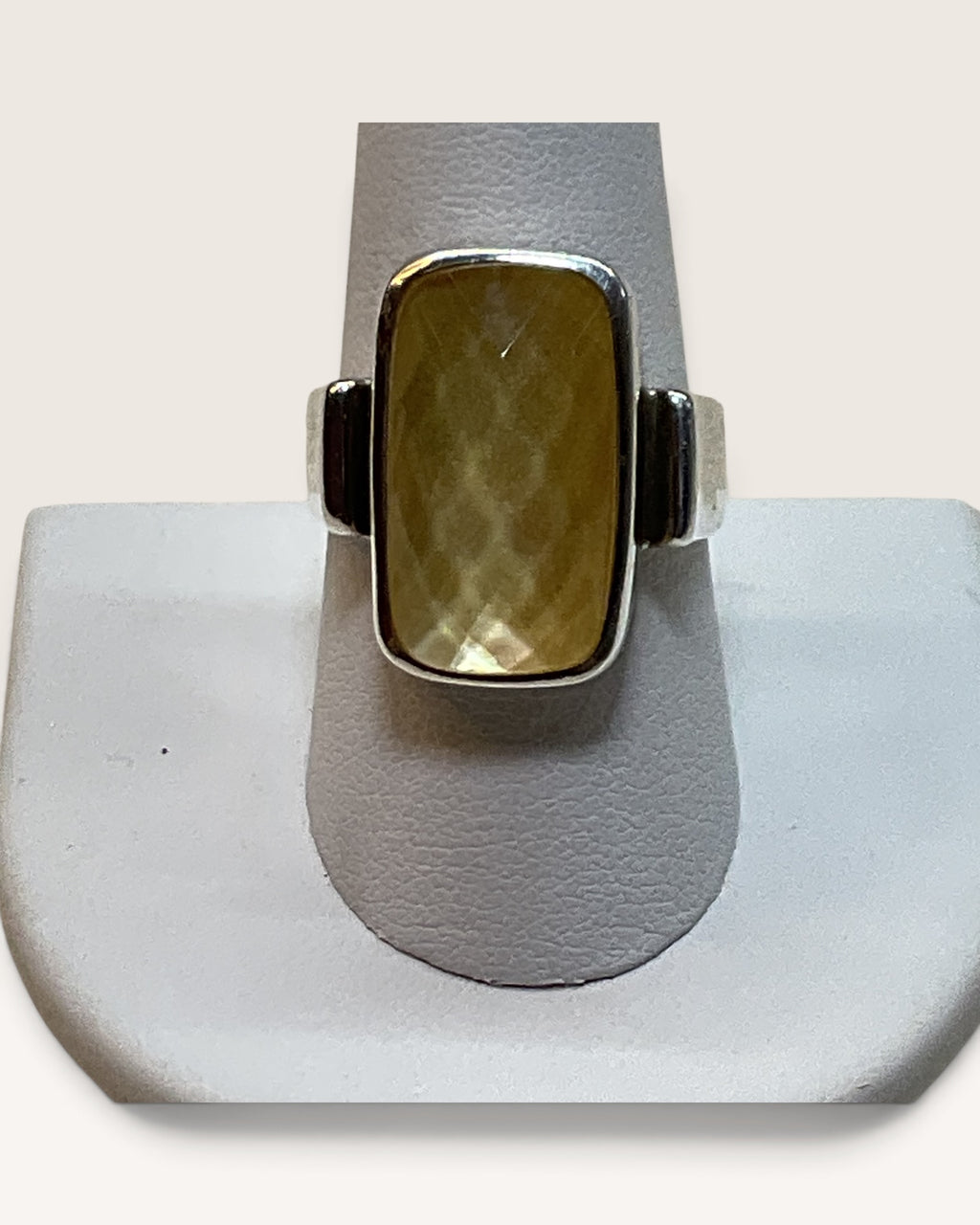 Whitney Kelly 925 Sterling Silver Doublet Yellow Mother of Pearl Ring - Pre-Loved