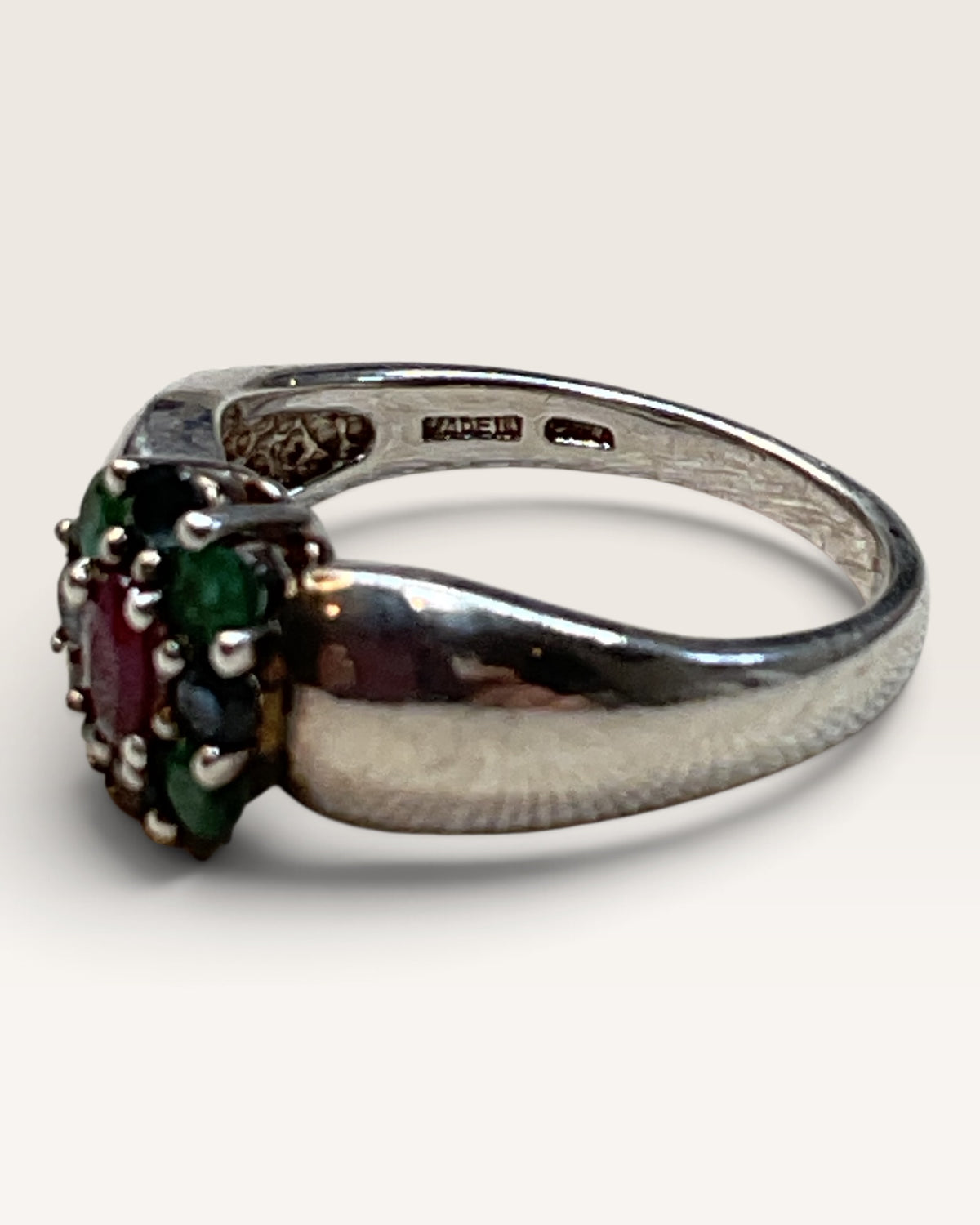 Vintage Sterling Silver Ruby and Emerald Multi-Gemstone Cluster Ring - Pre-Loved