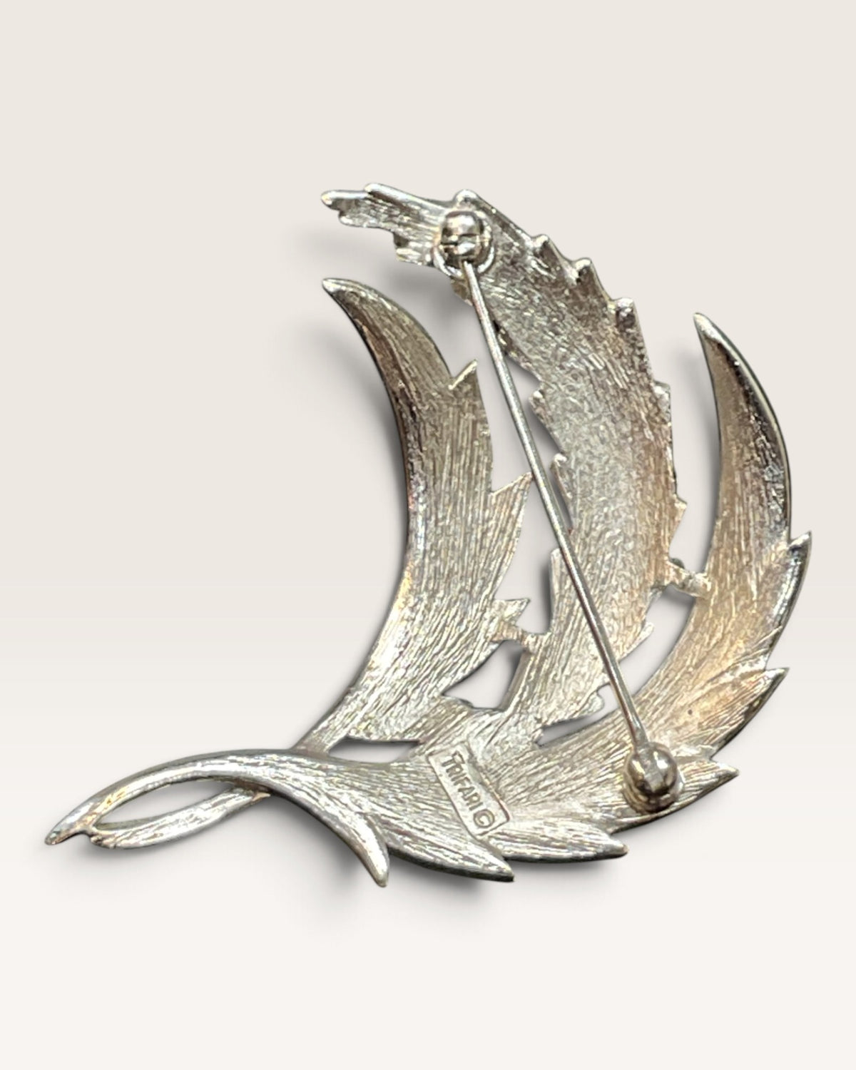 Vintage Silver Tone Trifari Brooch - Pre-Loved
