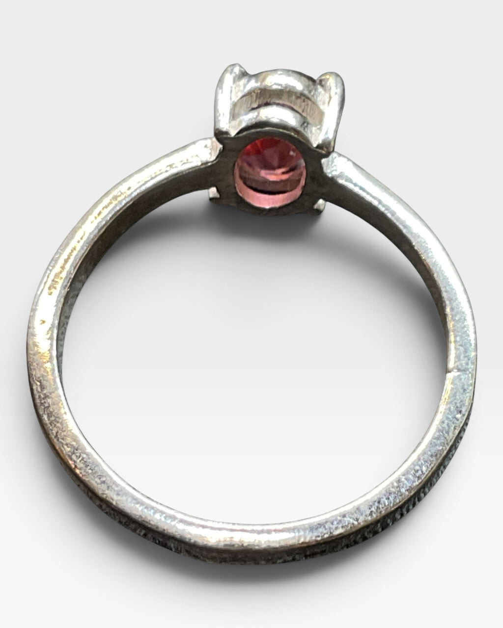 Sterling Silver Prong Set Garnet Gemstone Ring - Pre-Loved