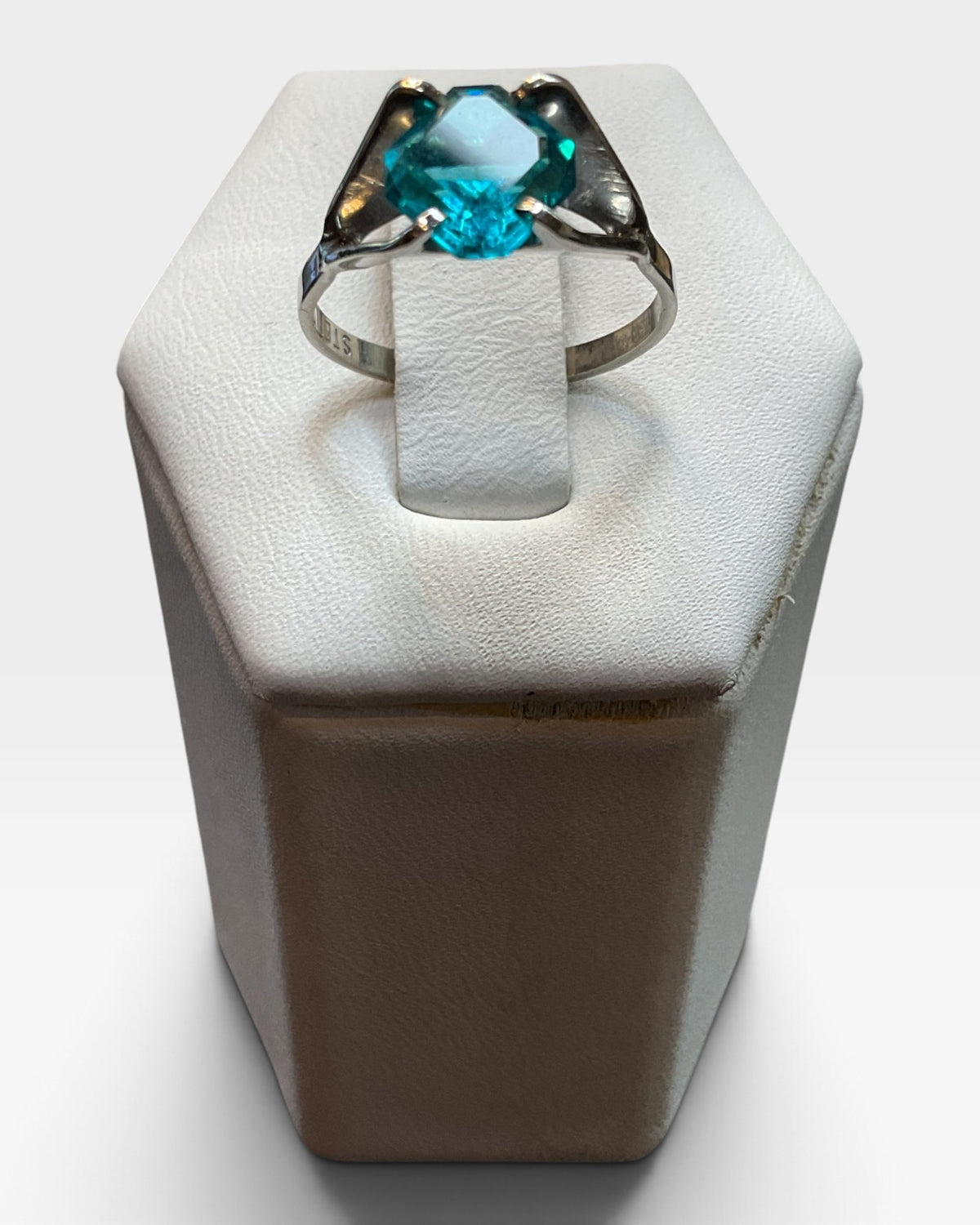 Sterling Silver Blue Topaz Cubic Zirconia Ring - Pre-Loved