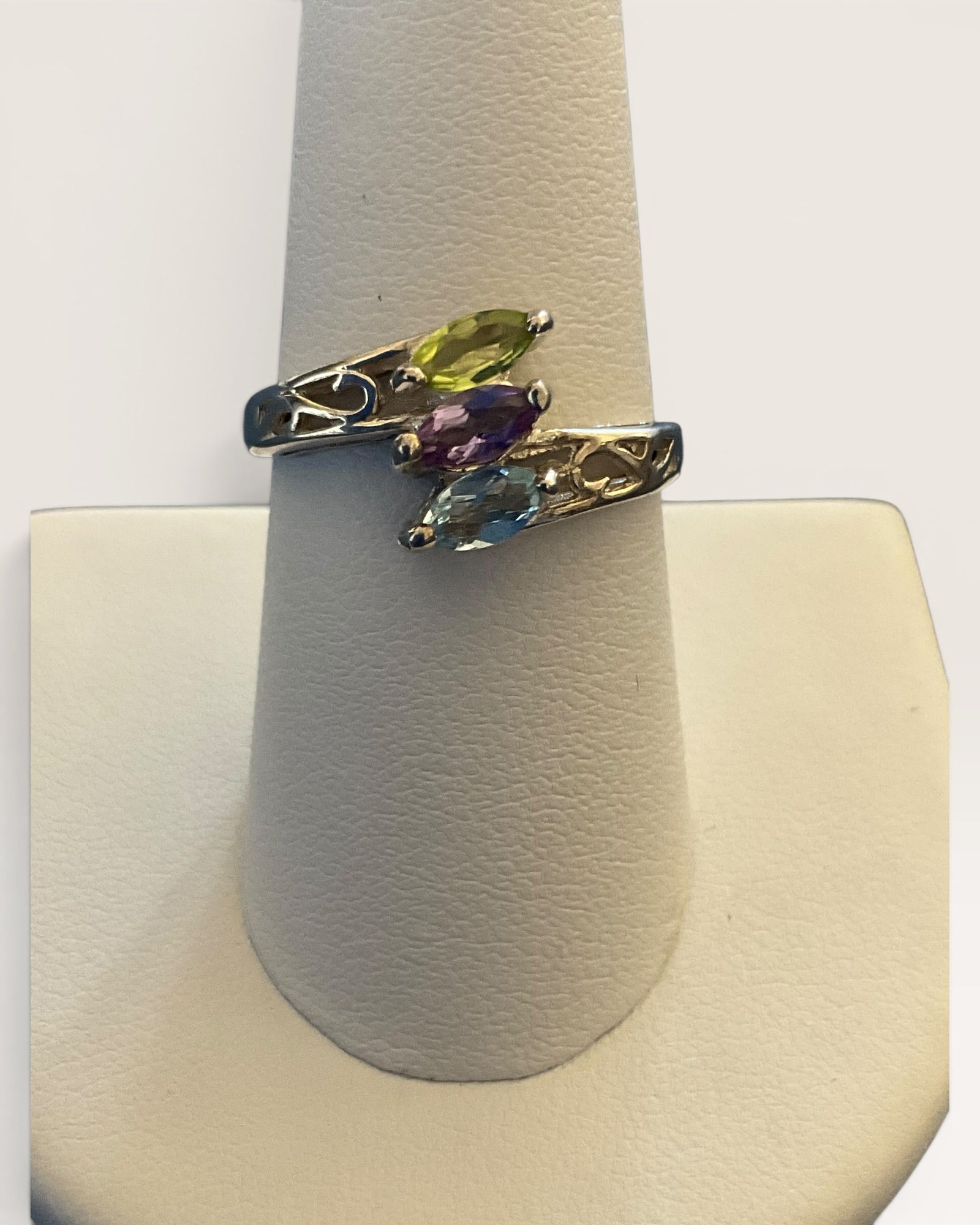 Sterling Silver Peridot, Blue Topaz and Amethyst Ring - Estate Sale (Great Condition)