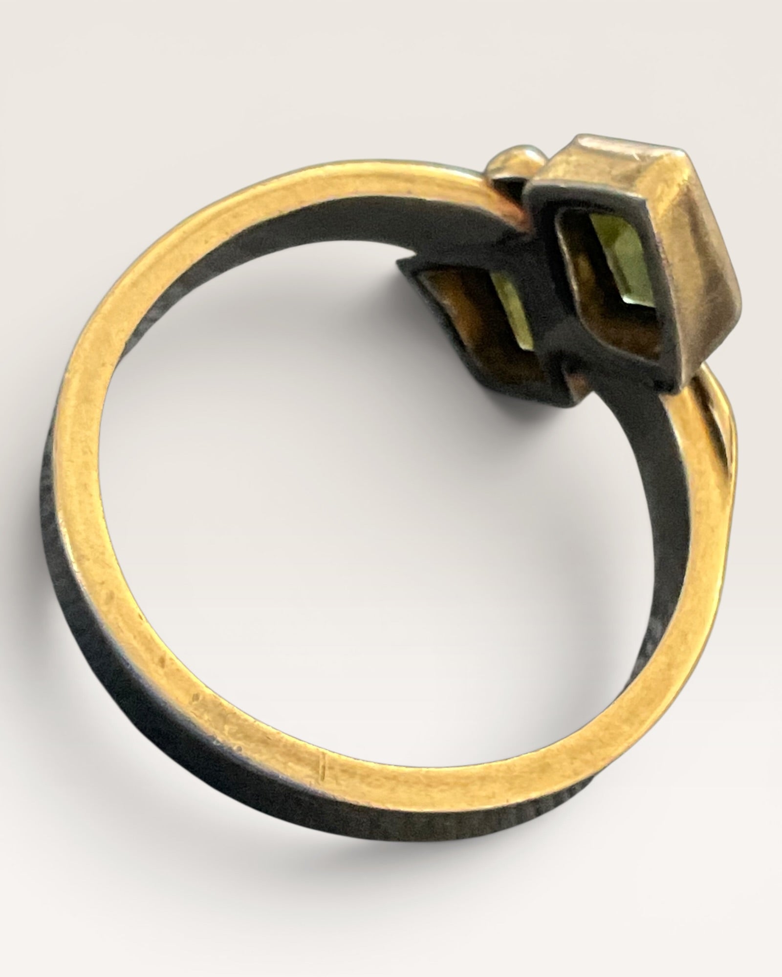 Sterling Silver Peridot Dual Gemstone Ring - Estate Sale (Great Condition)
