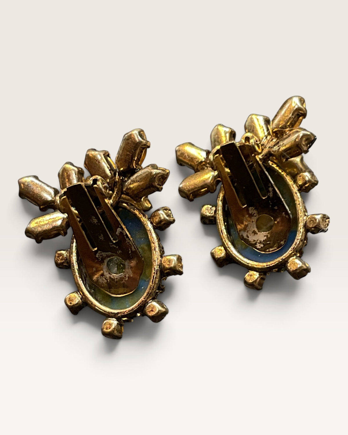 Vintage Austria Clip on Earrings - Pre-Loved