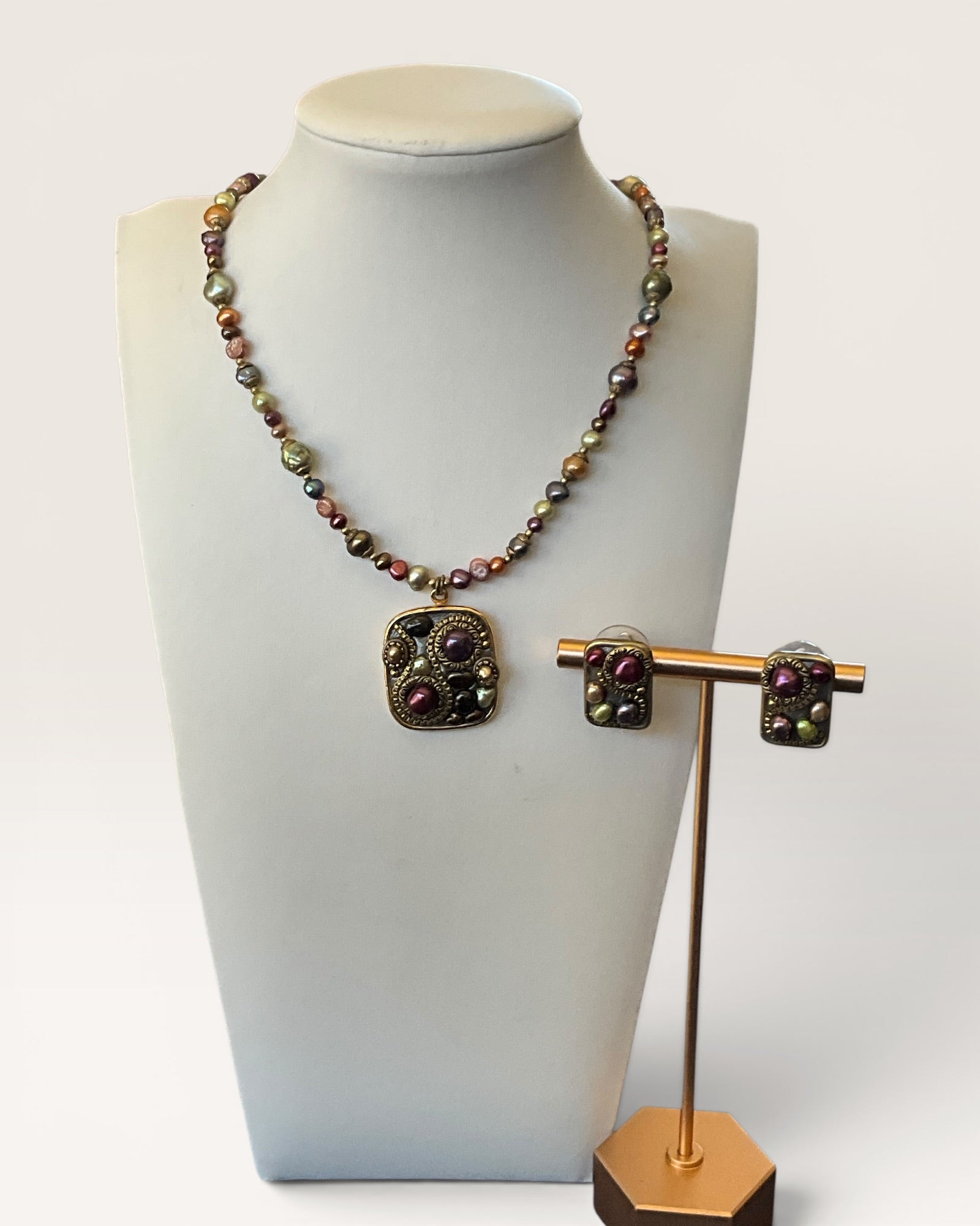 Michael Golan Necklace & Earrings 2- Piece Jewelry Set - Estate Sale (Great Condition)