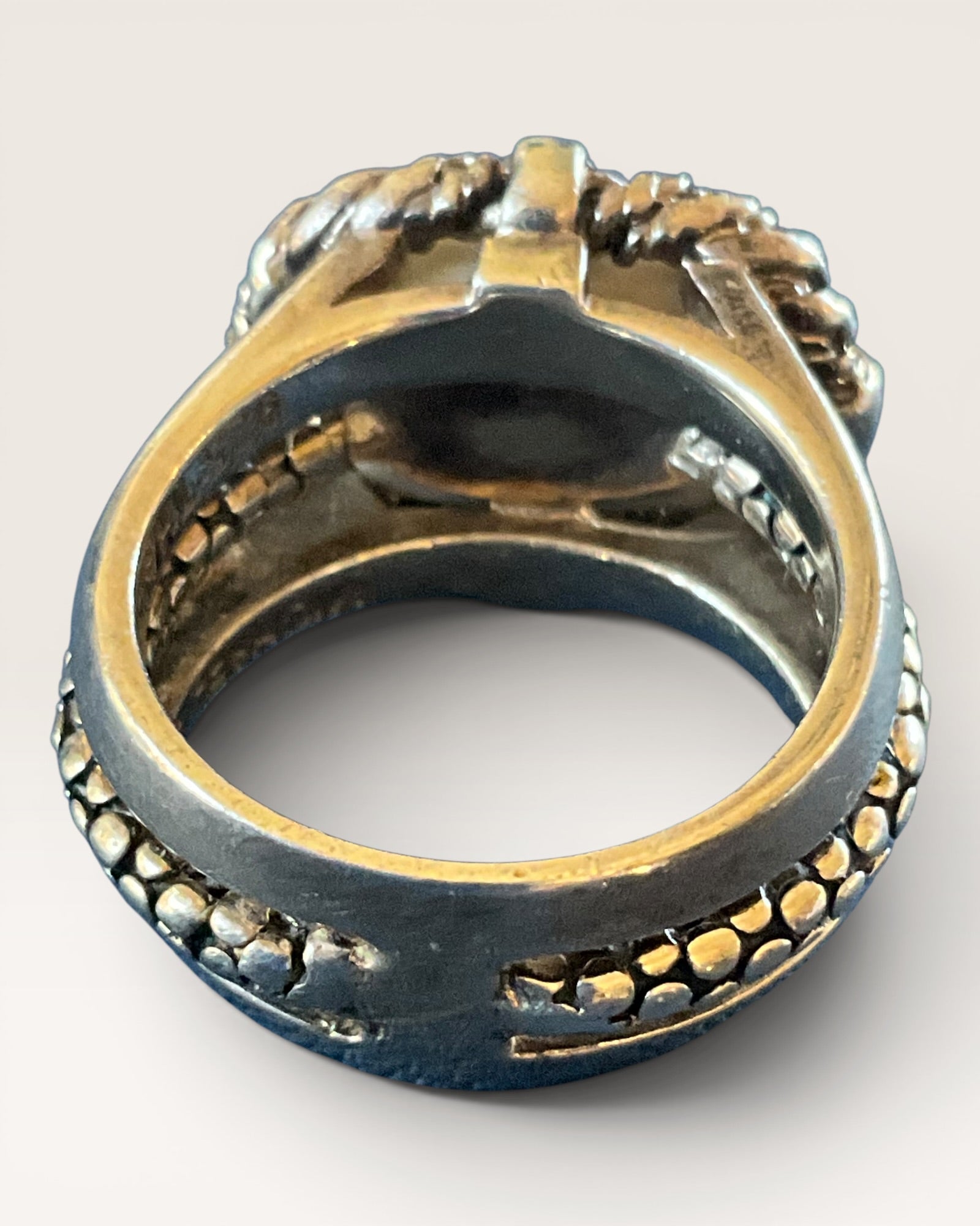 Michael Dawkins Sterling Silver & White Howlite Ring - Estate Sale (Great Condition)