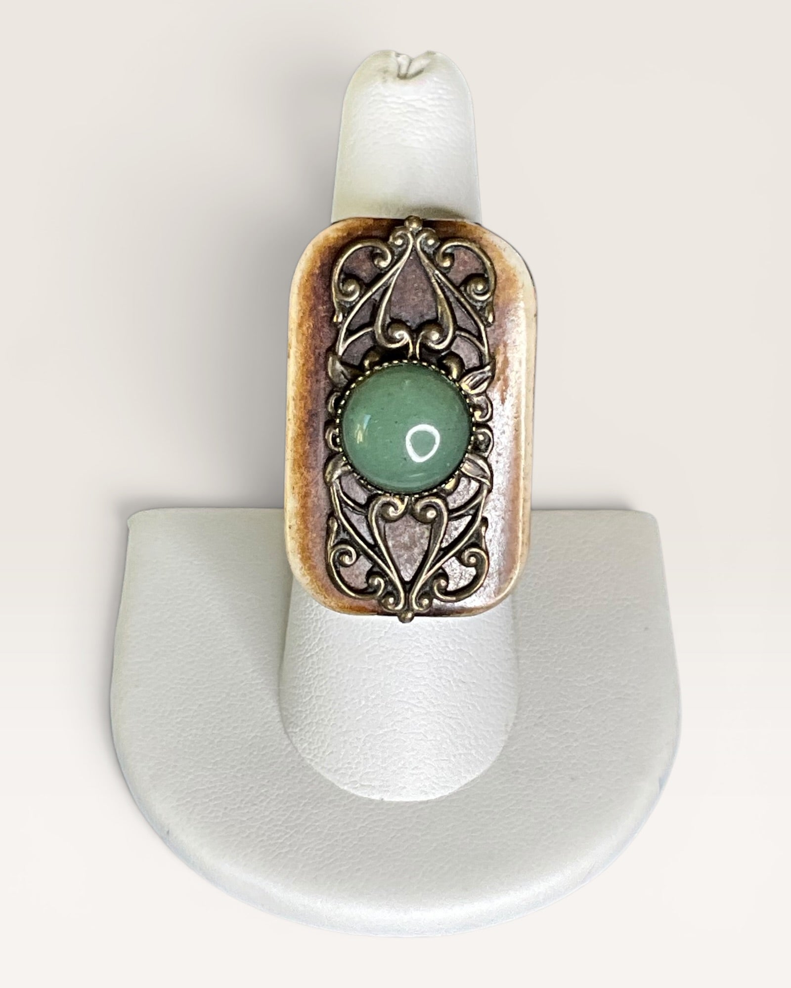Jan Michaels Vintage Jade Adjustable Ring - Estate Sale (Great Condition)