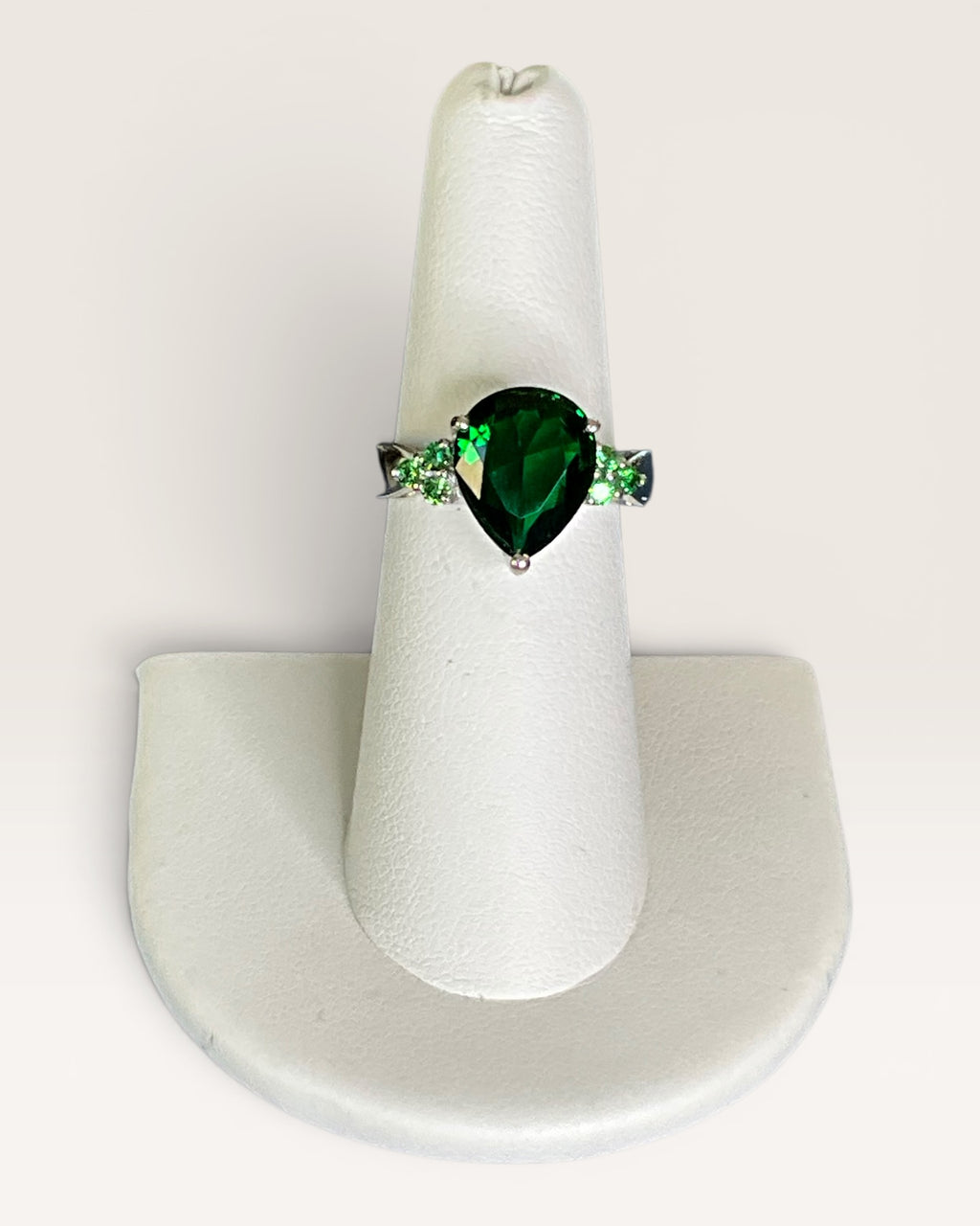 Karis Stainless Emerald Look Pear Shaped Statement Ring - Estate Sale (Great Condition)