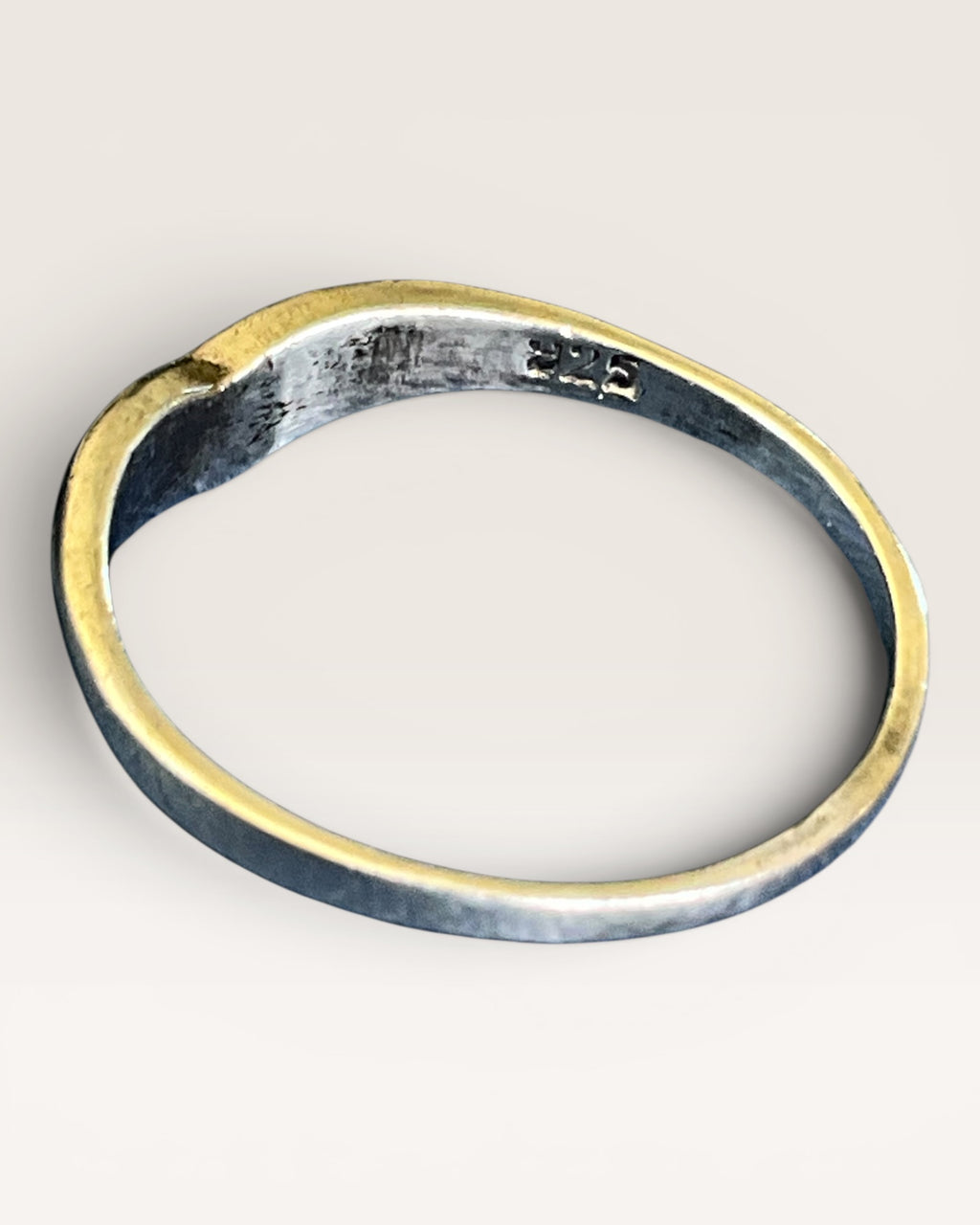 Dainty Inlay Sterling Silver Black Onyx Ring - Estate Sale (Great Condition)