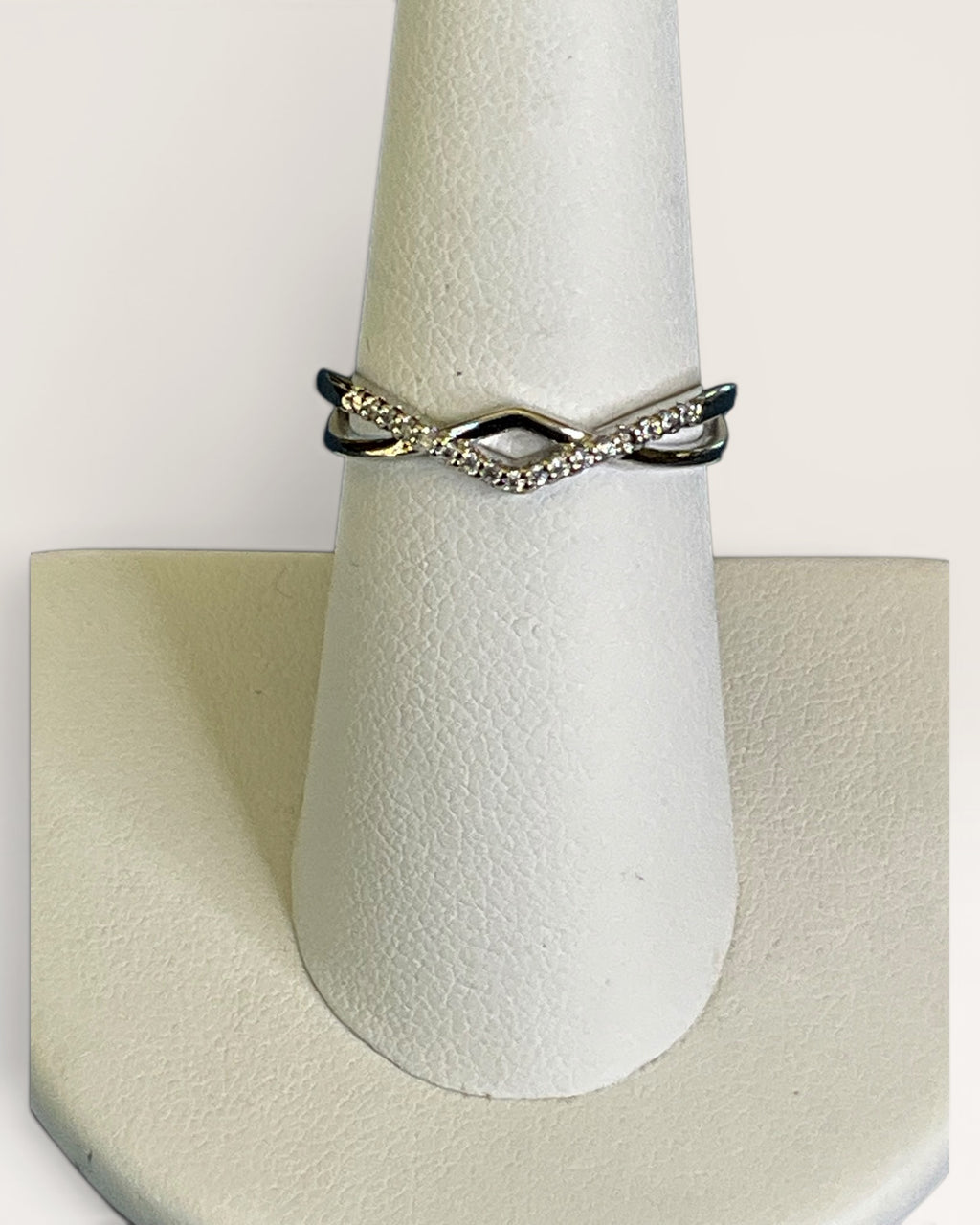 Sterling Silver Bi-Pass Ring - Estate Sale (Great Condition)
