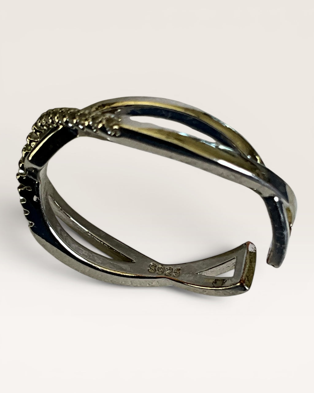 Sterling Silver Bi-Pass Ring - Estate Sale (Great Condition)