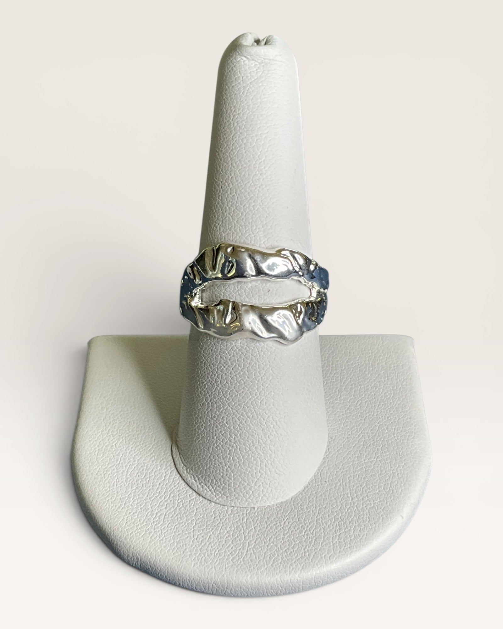 Molten Metal Style Openwork Ring - Estate Sale (Great Condition)