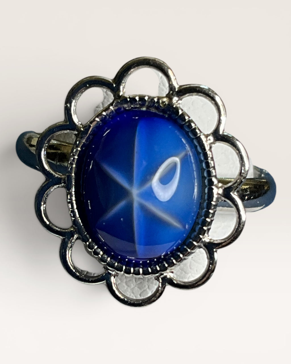 Vintage Style Blue Star Cabochon Floral Silver-Tone Ring - Estate Sale (Great Condition)