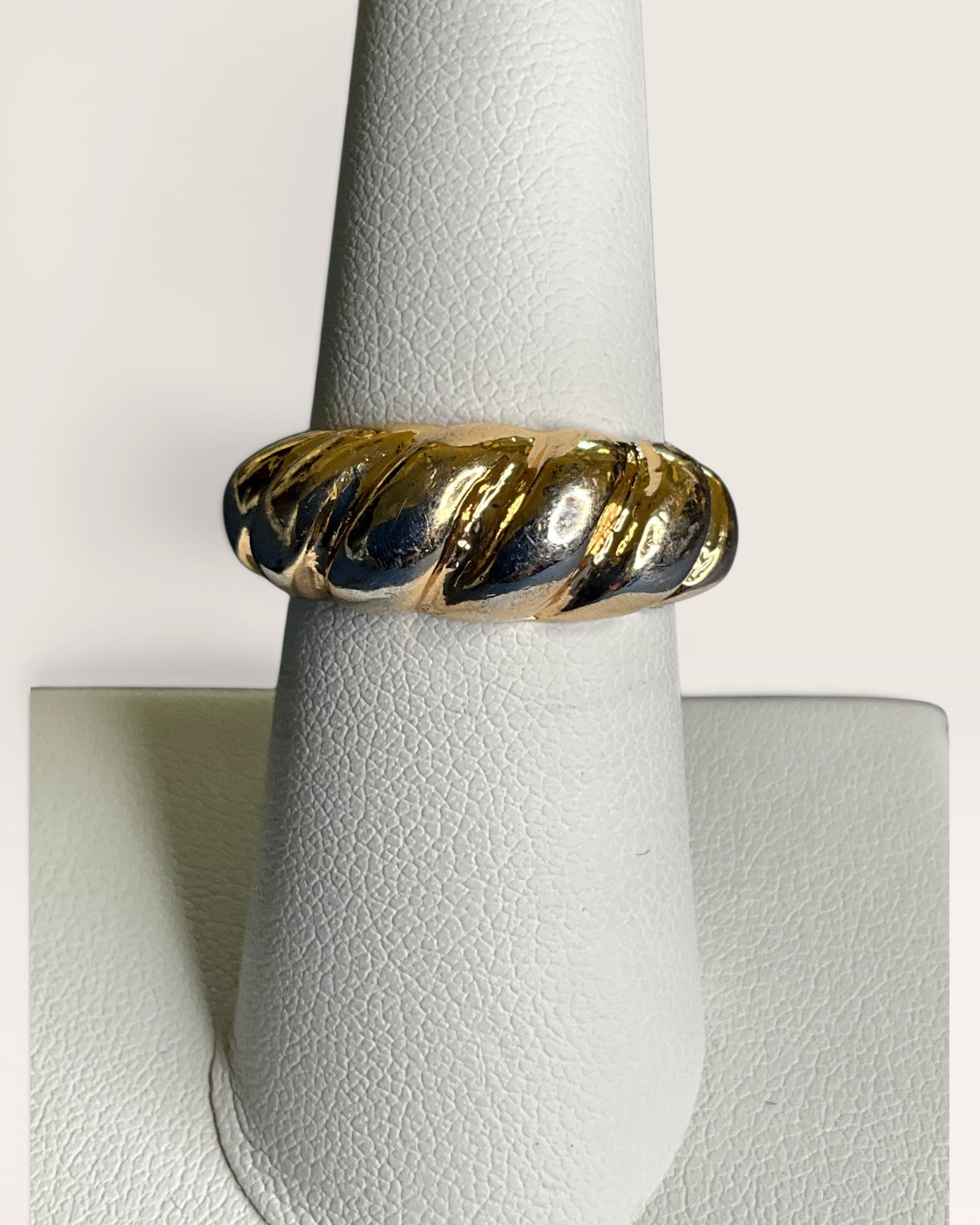 Chunky Silver-Tone Twisted Sculptural Ring - Estate Sale (Great Condition)