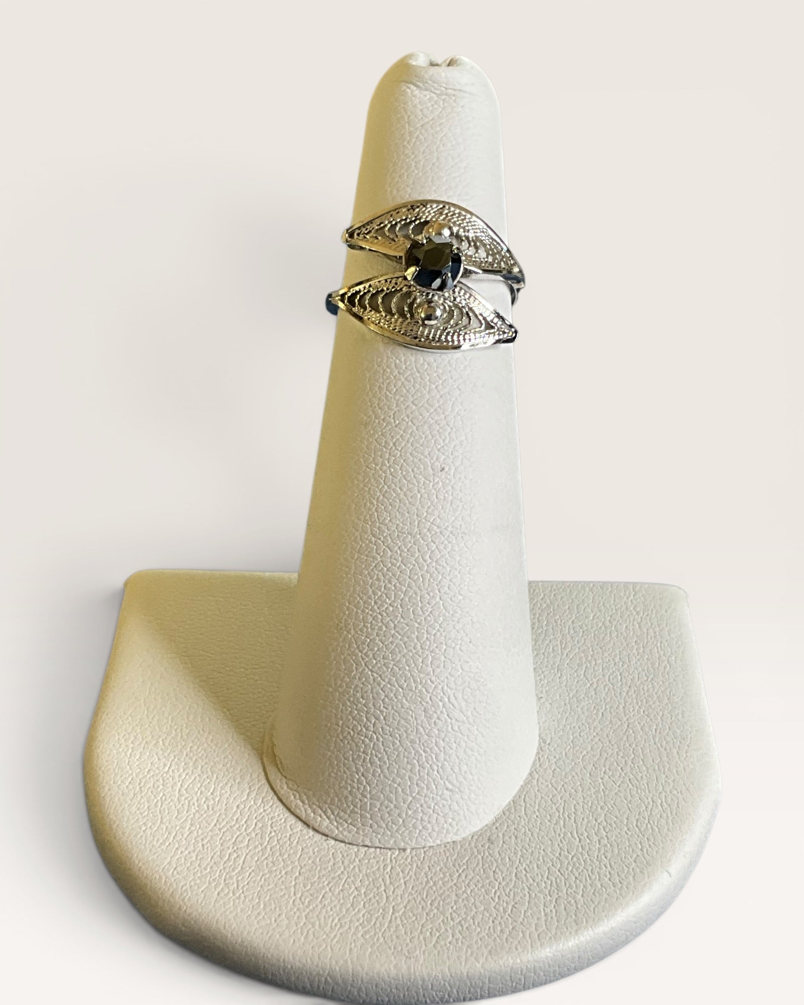 Sterling Siliver Bi-Pass Rig with Hematite and Filigree Accents - Estate Sale (Great Condition)