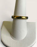 Peridot Cubic Zirconia on Gold Tone Band Ring - Estate Sale (Great Condition)