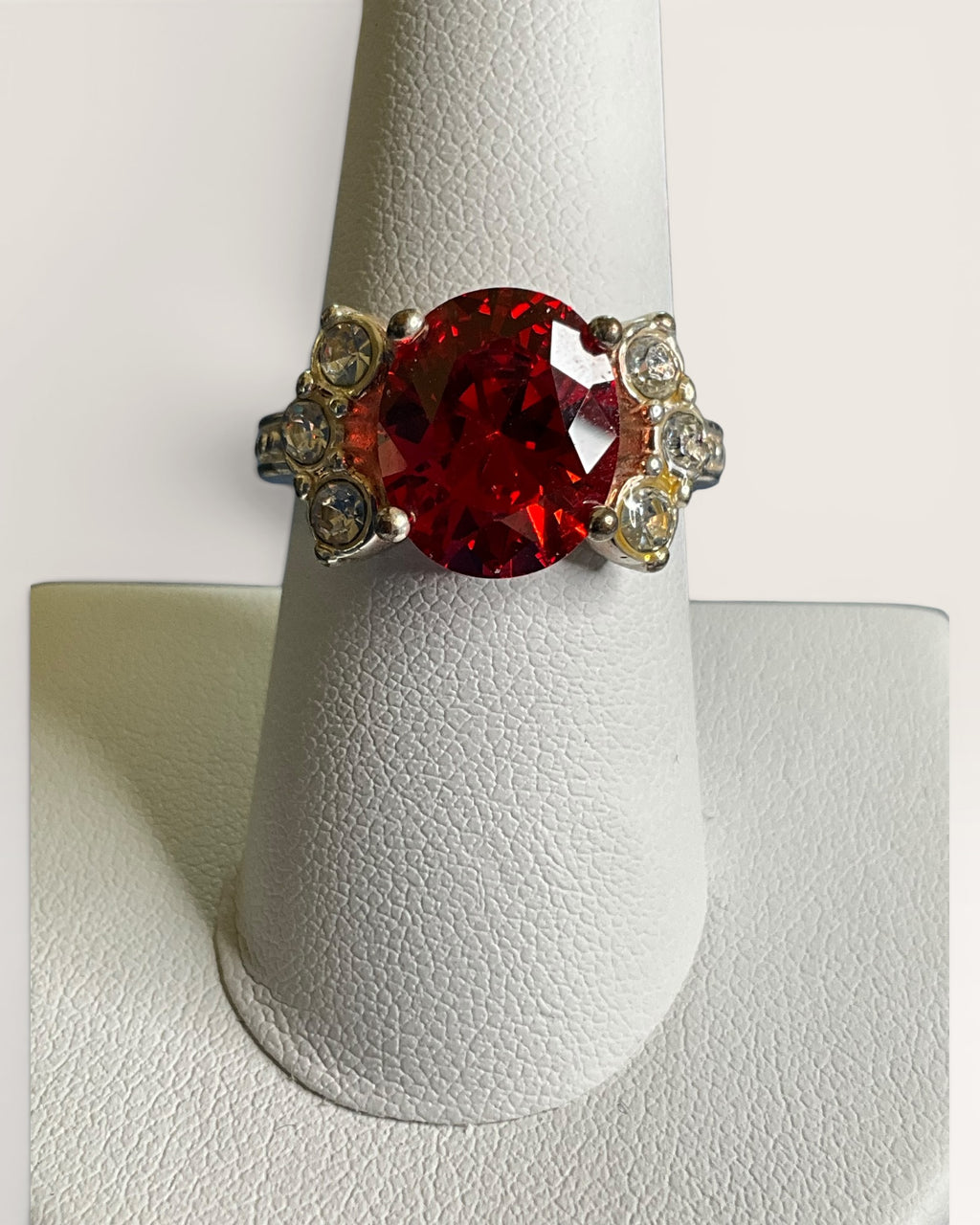 Vintage Avon / NRQ Red Cubic Zirconia & White Stones on Silver Tone Ring - Estate Sale (Great Condition)