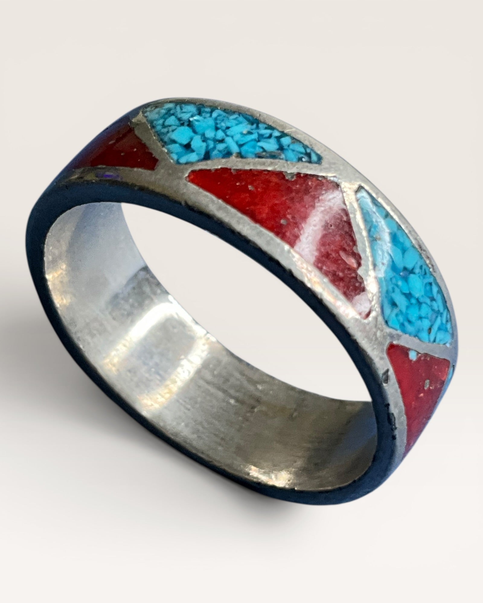 Native American Inlay Chip Turquoise & Coral Band Ring - Estate Sale (Great Condition)