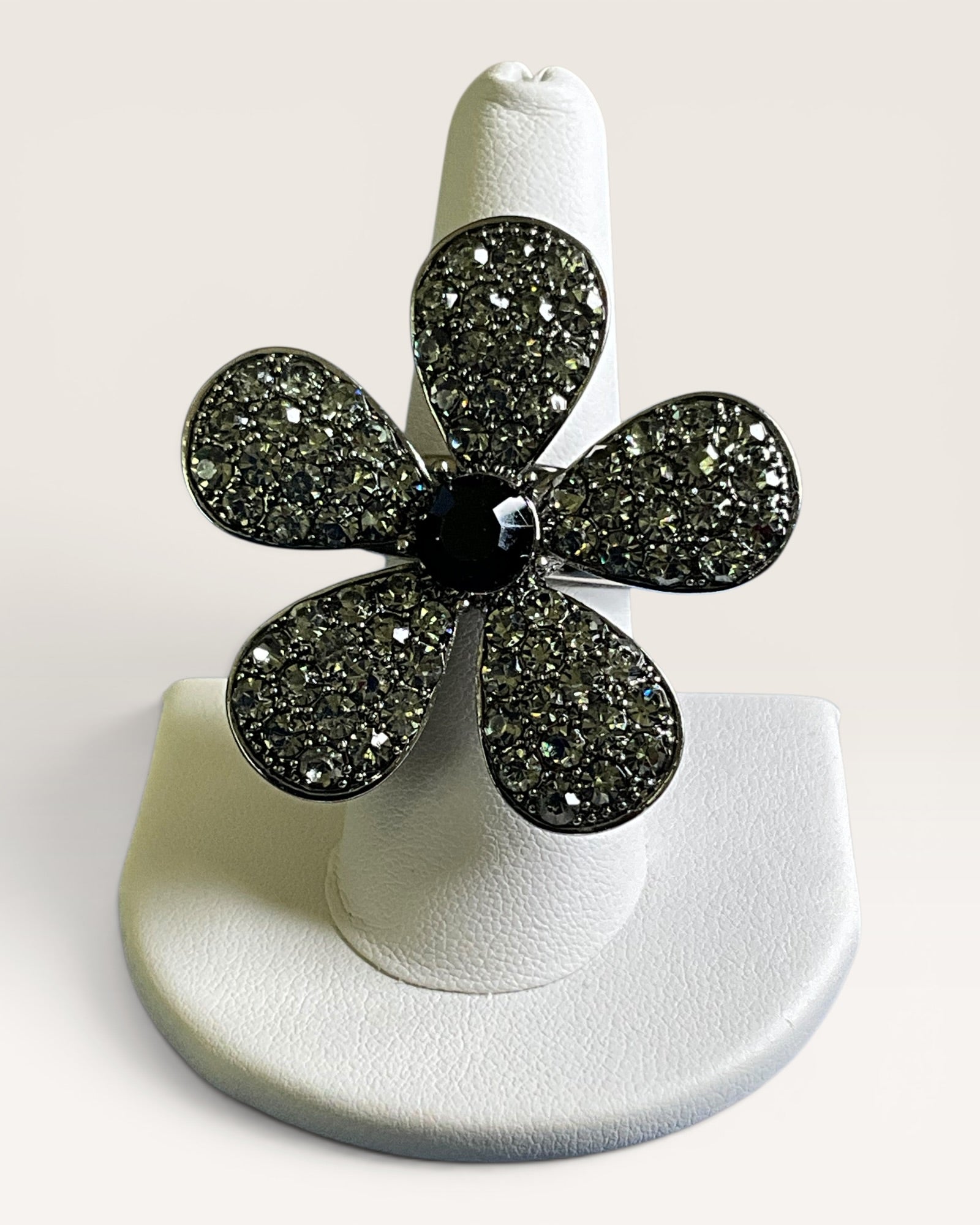 Gunmetal Crystal Flower Black & Smoky Rhinestone Ring - Estate Sale (Great Condition)