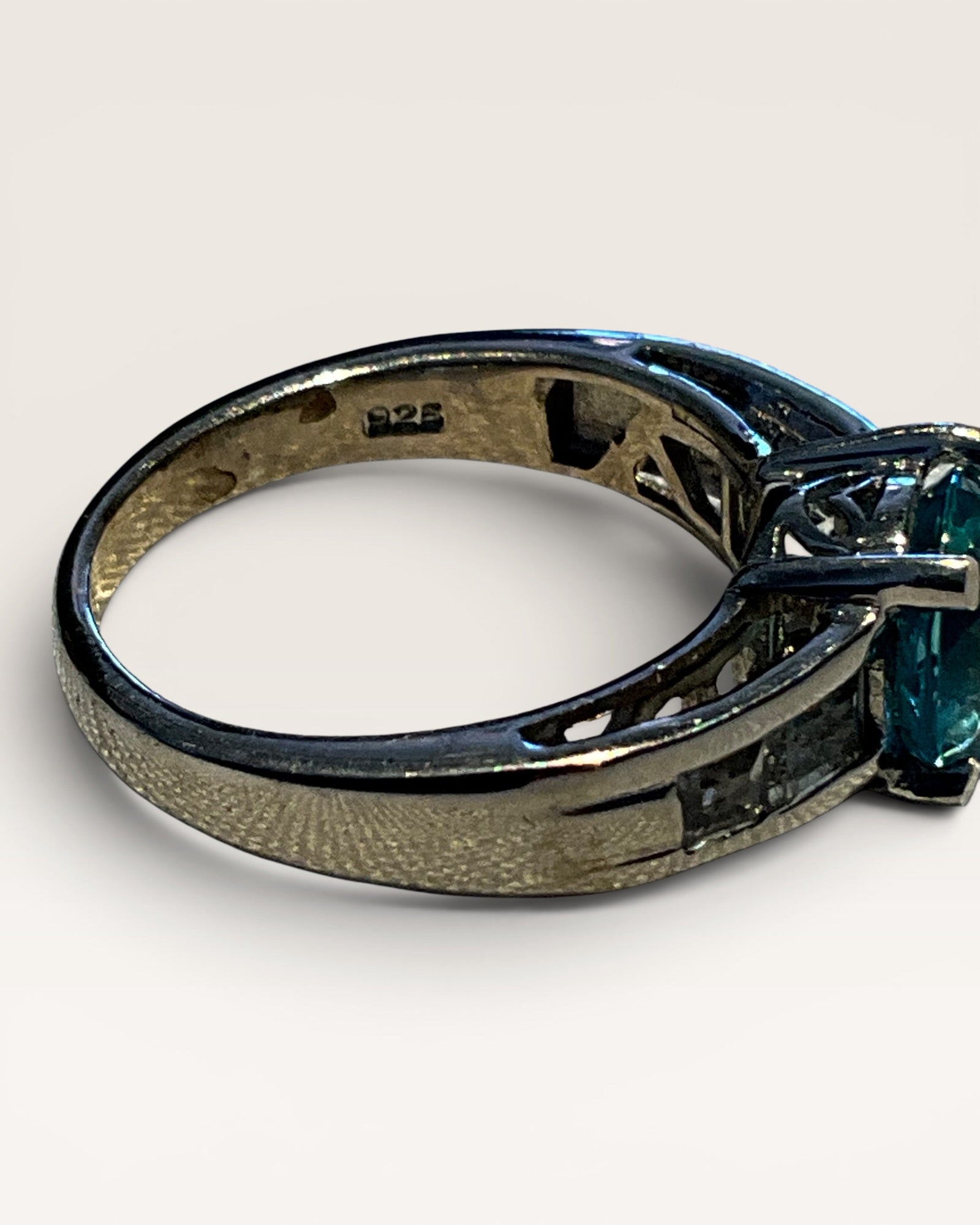 Sterling Silver Neon Blue Apatite and White Topaz - Estate Sale (Great Condition)