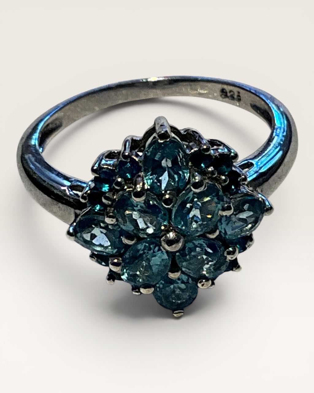 Sterling Silver Blue Apatite Custer Ring - Estate Sale (Great Condition)