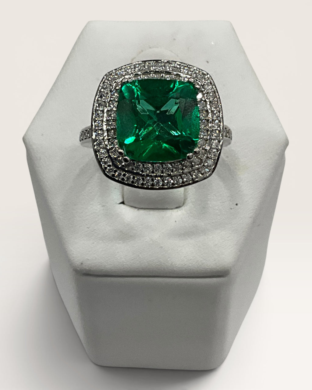 Cushion-Cut Lab-Created Emerald & White Sapphire Ring (Sterling Silver)
