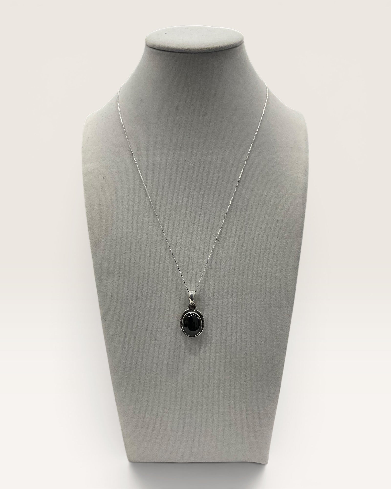 Sterling Silver Black Star Sapphire Pendant Necklace