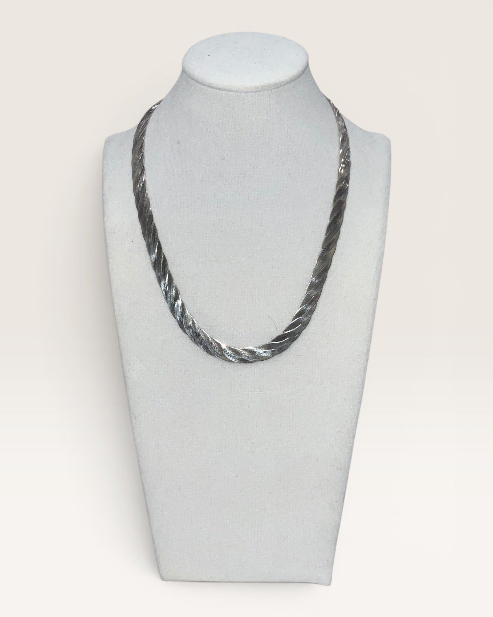 Italian Milor Sterling Silver 925 Twisted Omega Necklace - Estate Sale (Great Condition)