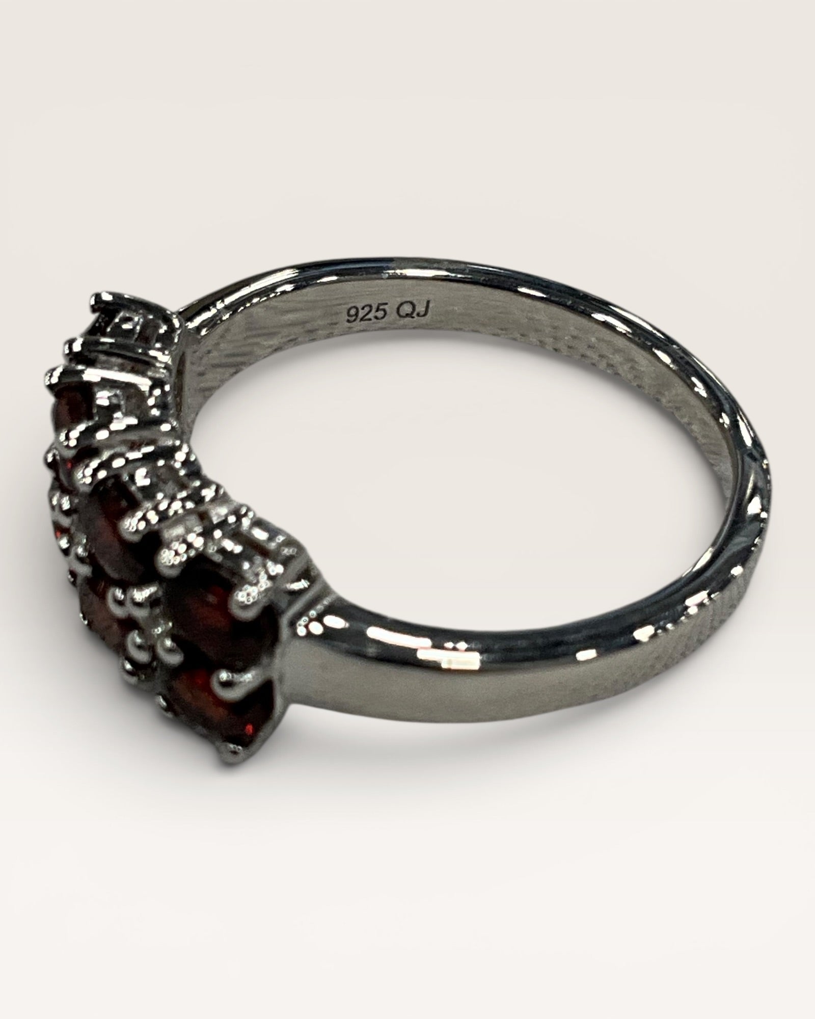 Sterling Silver Natural Garnet Gemstone Ring
