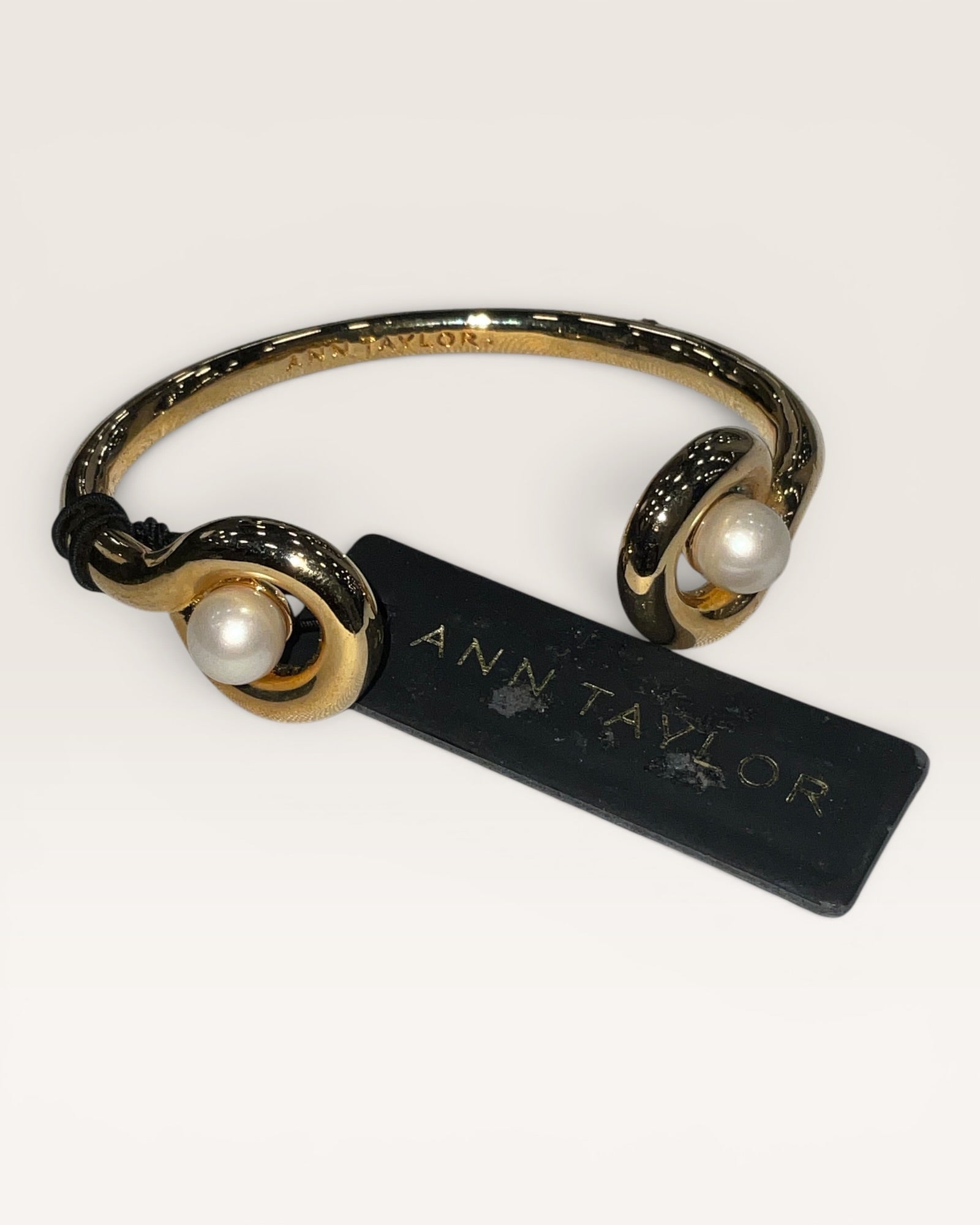 Ann Taylor Gold-tone and Pearl Bracelet - Estate Sale (Great Condition)