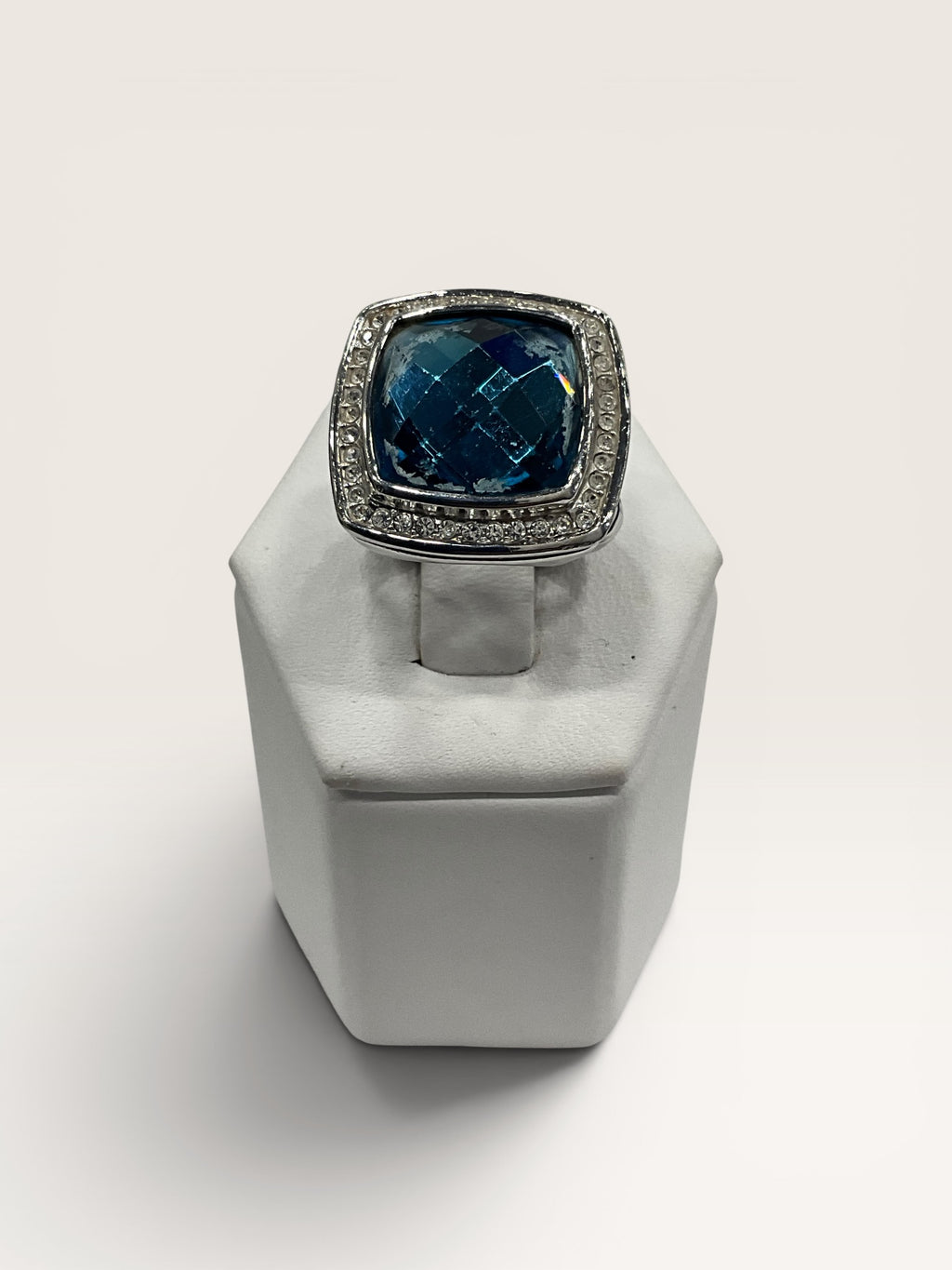 Premier Designs Cloud 9 Blue Cushion Cut Ring - Estate Sale (Great Condition)