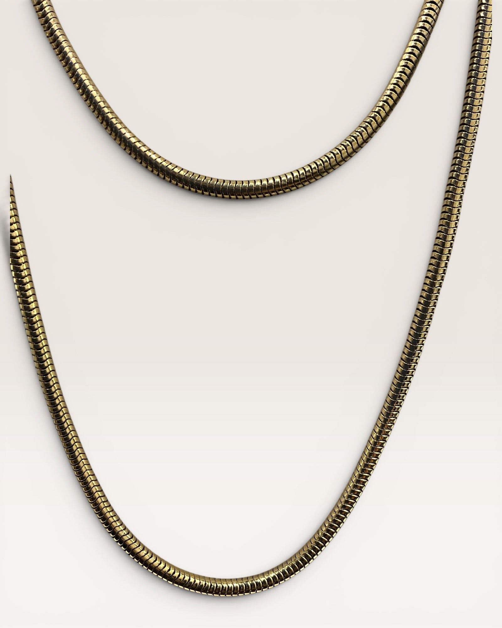 Sarah Coventry 36” Gold Tone Snake Barrel Chain Necklace - Estate Sale (Great Condition)