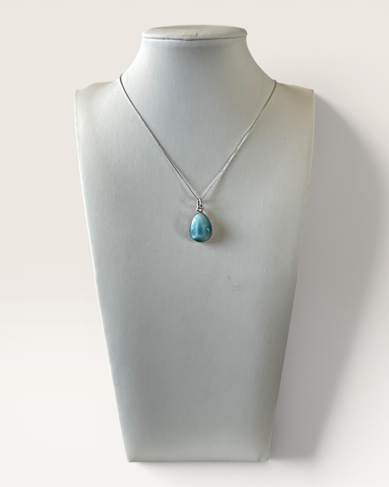 Sterling Silver Larimar Pendant Necklace - Estate Sale (Great Condition)