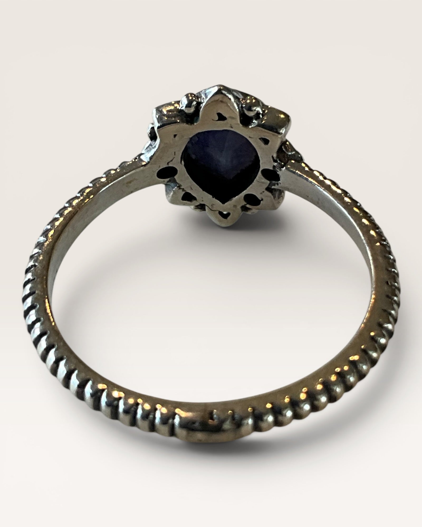 Sterling Silver Blue Sapphire Gemstone Ring - Estate Sale (Great Condition)