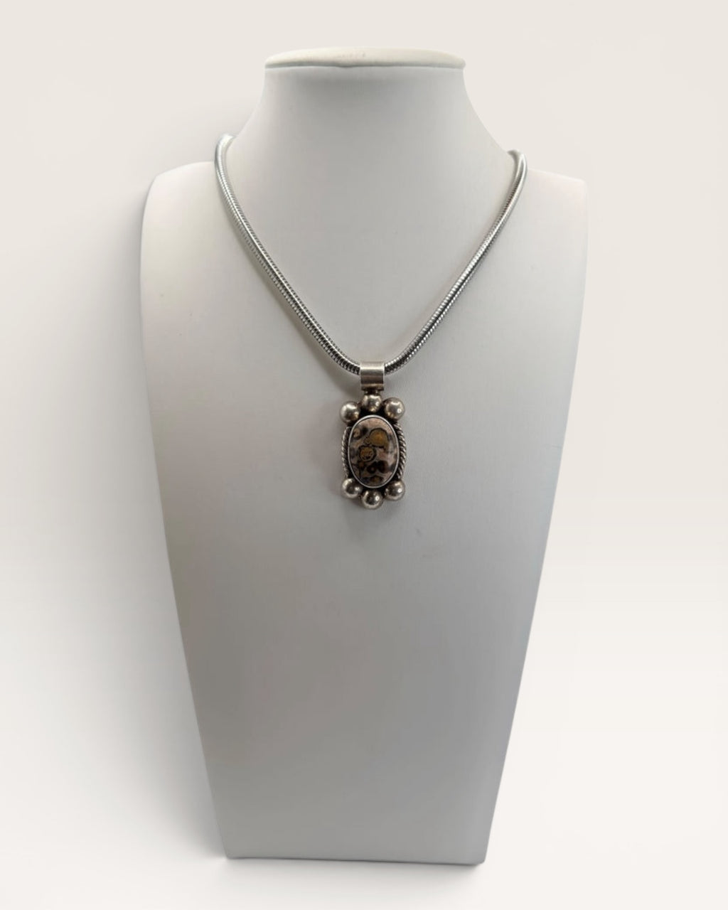 Tasco Mexico 13 grams Leopard Skin Jasper Pendant Necklace on 18” Chain - Estate Sale (Great Condition)