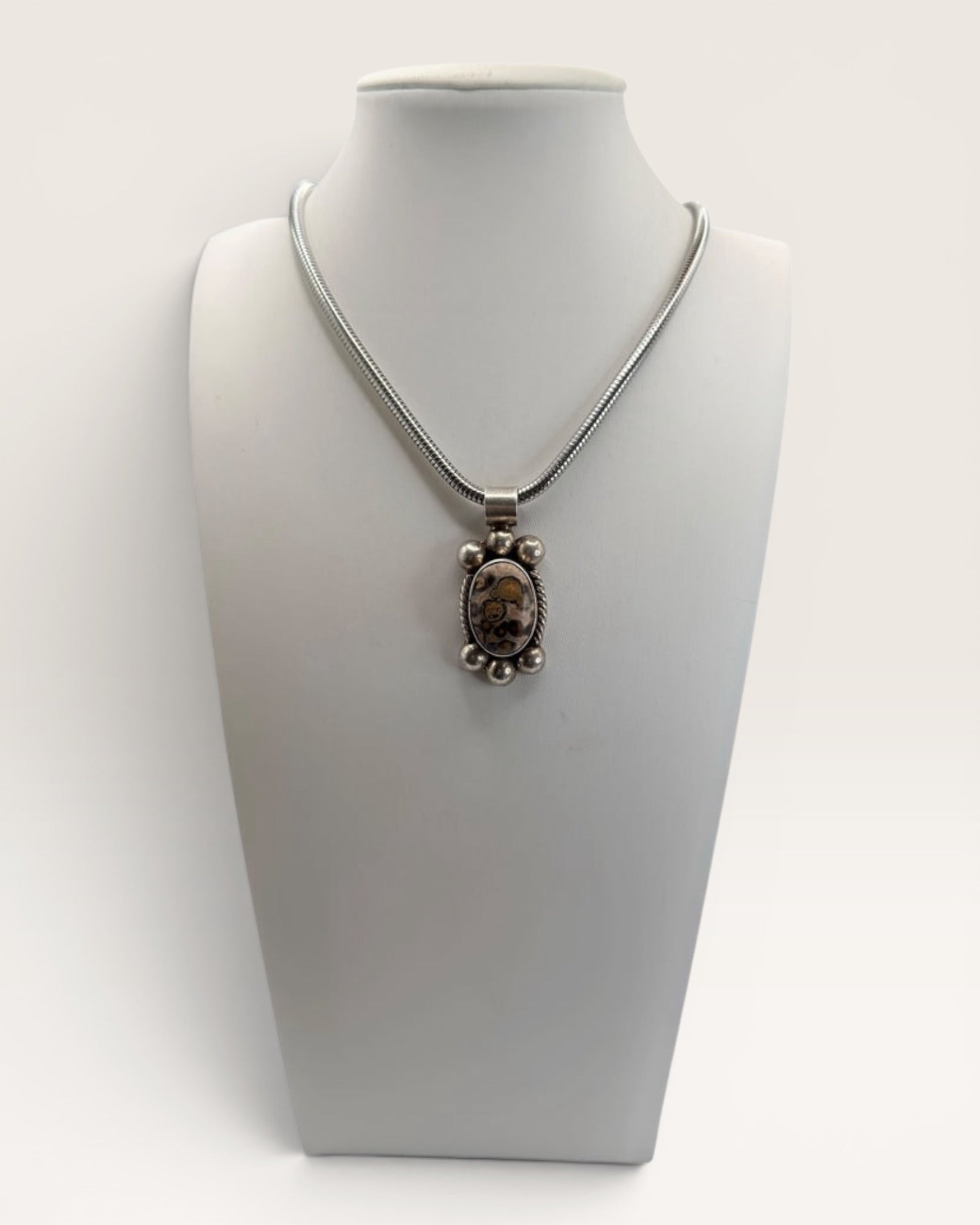 Tasco Mexico 13 grams Leopard Skin Jasper Pendant Necklace on 18” Chain - Estate Sale (Great Condition)