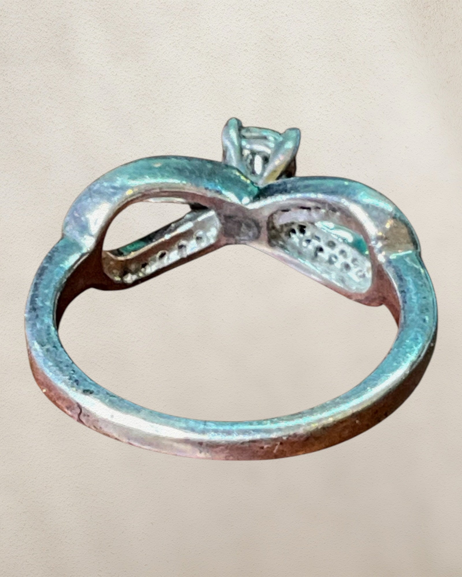 925 Sterling Silver Blue & White Diamond Infinity Ring - Estate Sale (Great Condition)