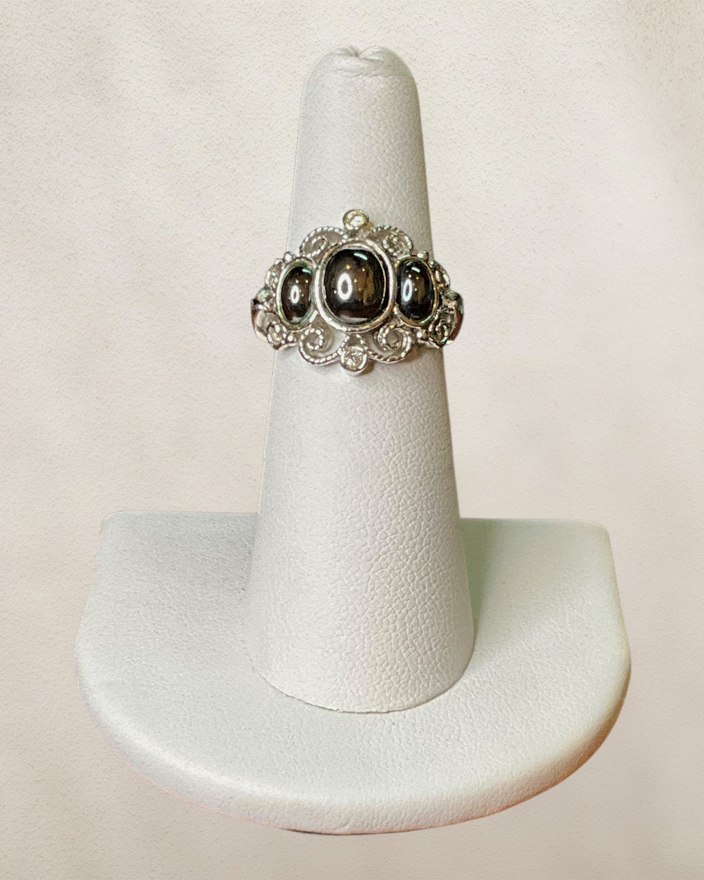 Avon Midnight Splendor Hematite Ring - Estate Sale (Great Condition)