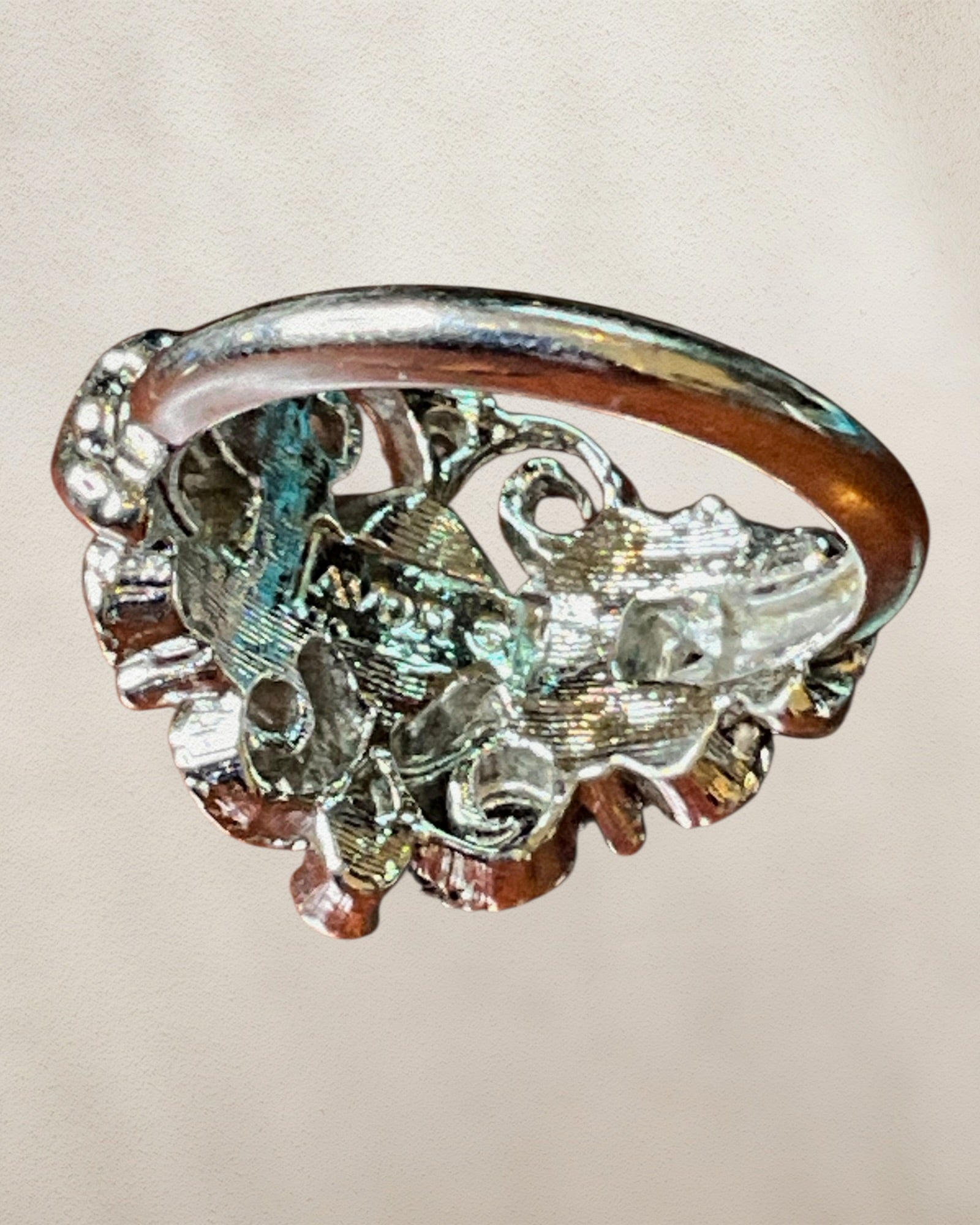 Avon Midnight Splendor Hematite Ring - Estate Sale (Great Condition)