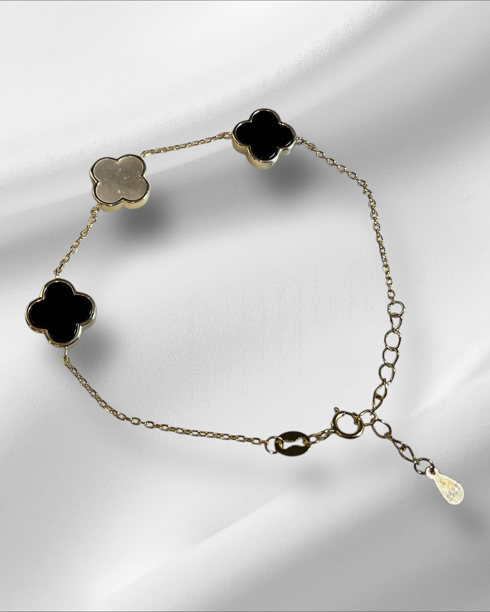 Bling Collection - Dainty Bracelet (Clover)